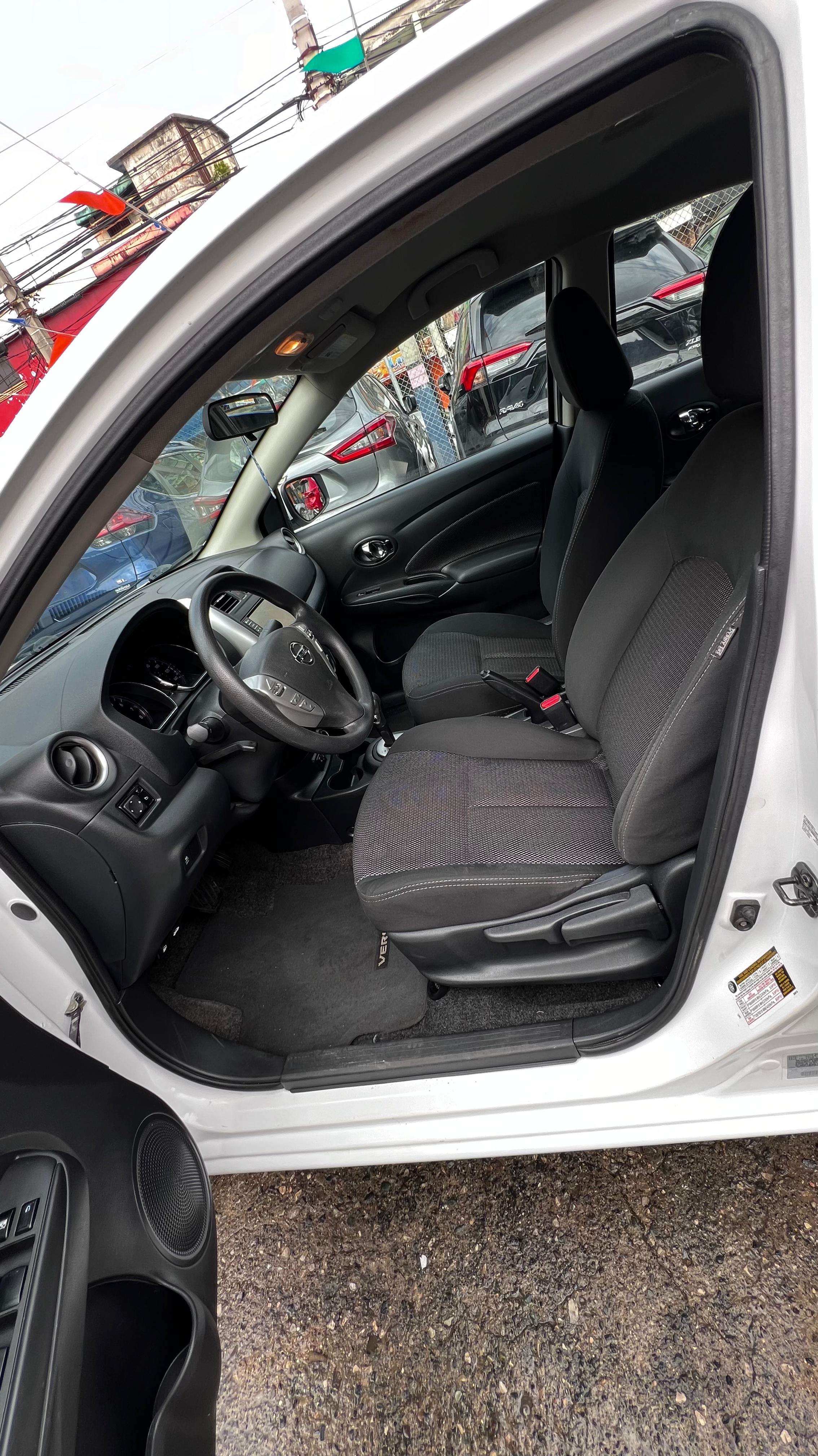 carros - Nissan Versa SV 2019  6
