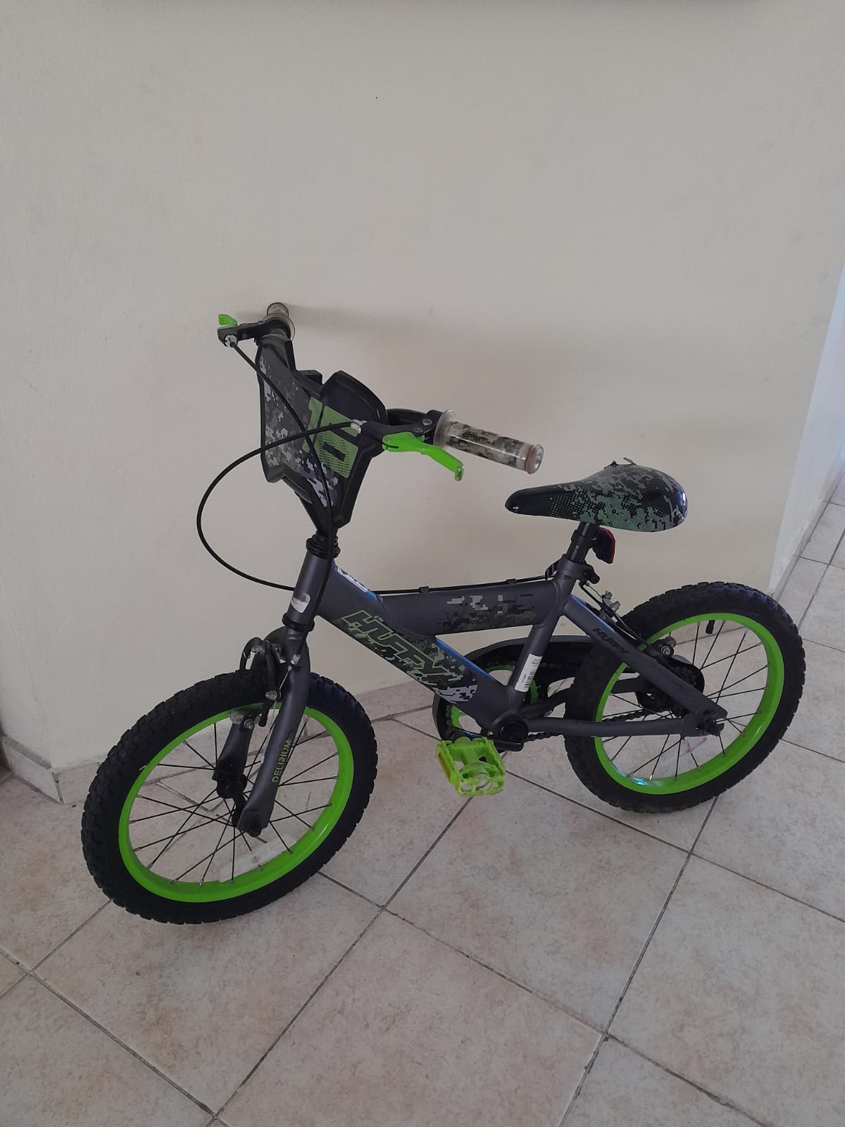 bicicletas y accesorios - Aro 16 tiene sus rueditas 0