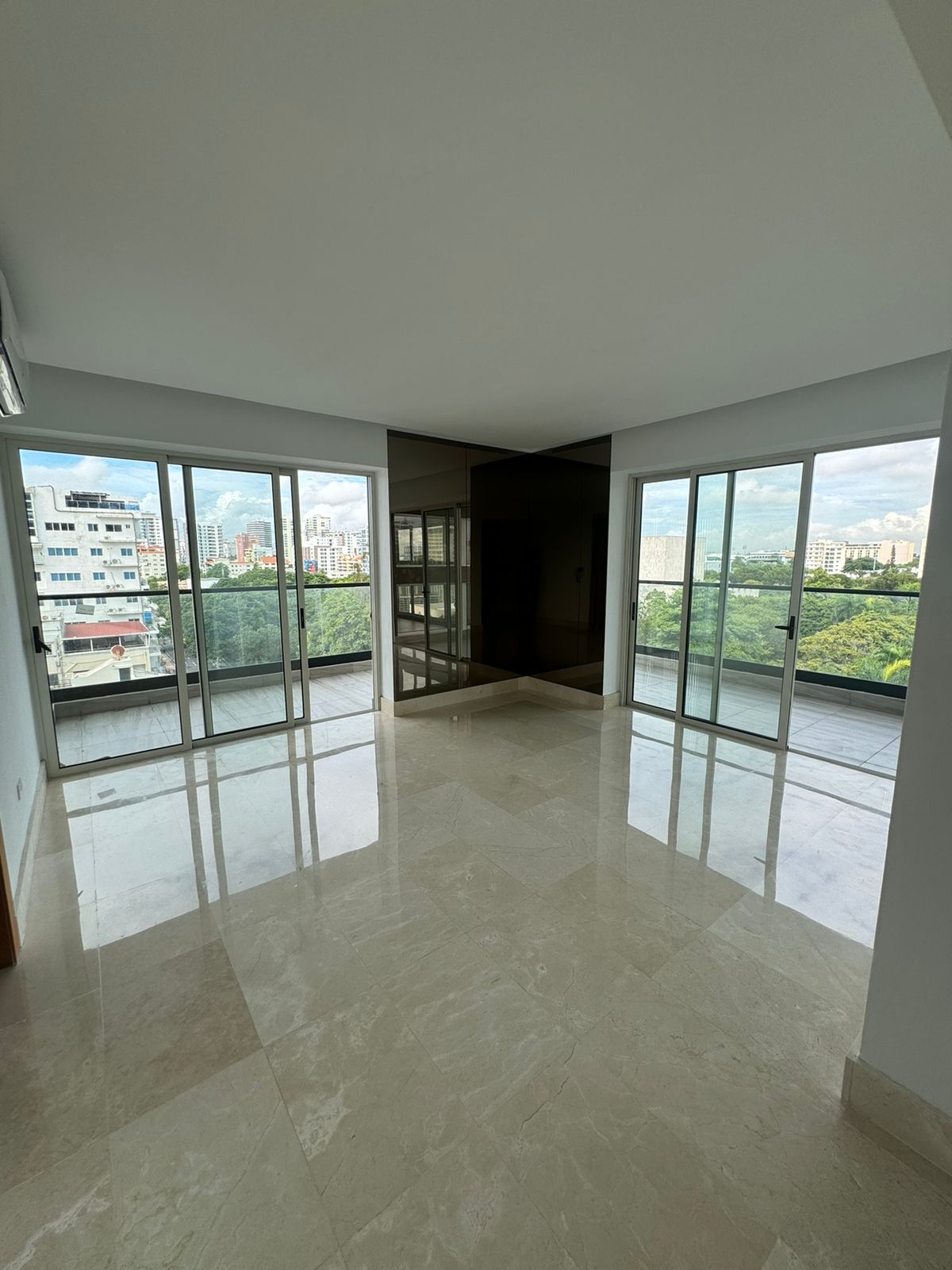 apartamentos - venta de hermoso y confortable apartamento  2