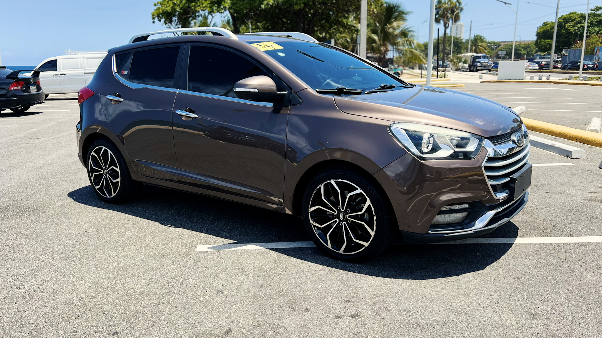 jeepetas y camionetas - JAC S2  LUXURY 2WD 2