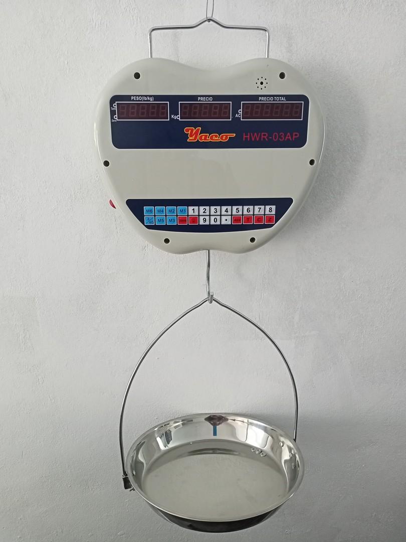 equipos profesionales - Balanza digital colgante de 30 kilos  1