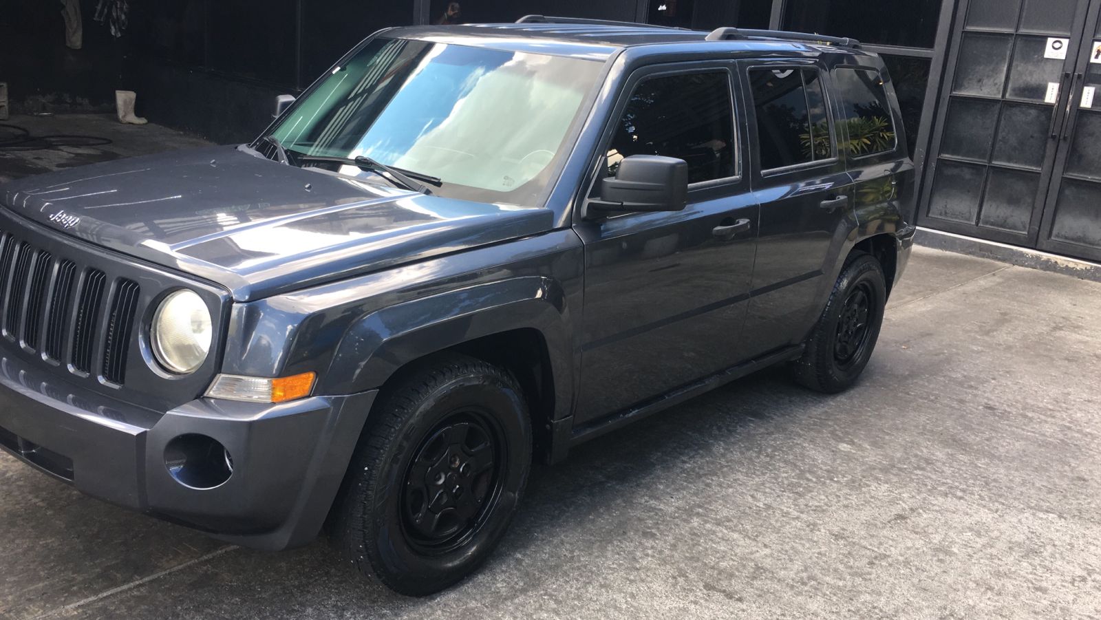 jeepetas y camionetas - JEEP PATRIOT EN VENTA DE OPORTUNIDAD 2