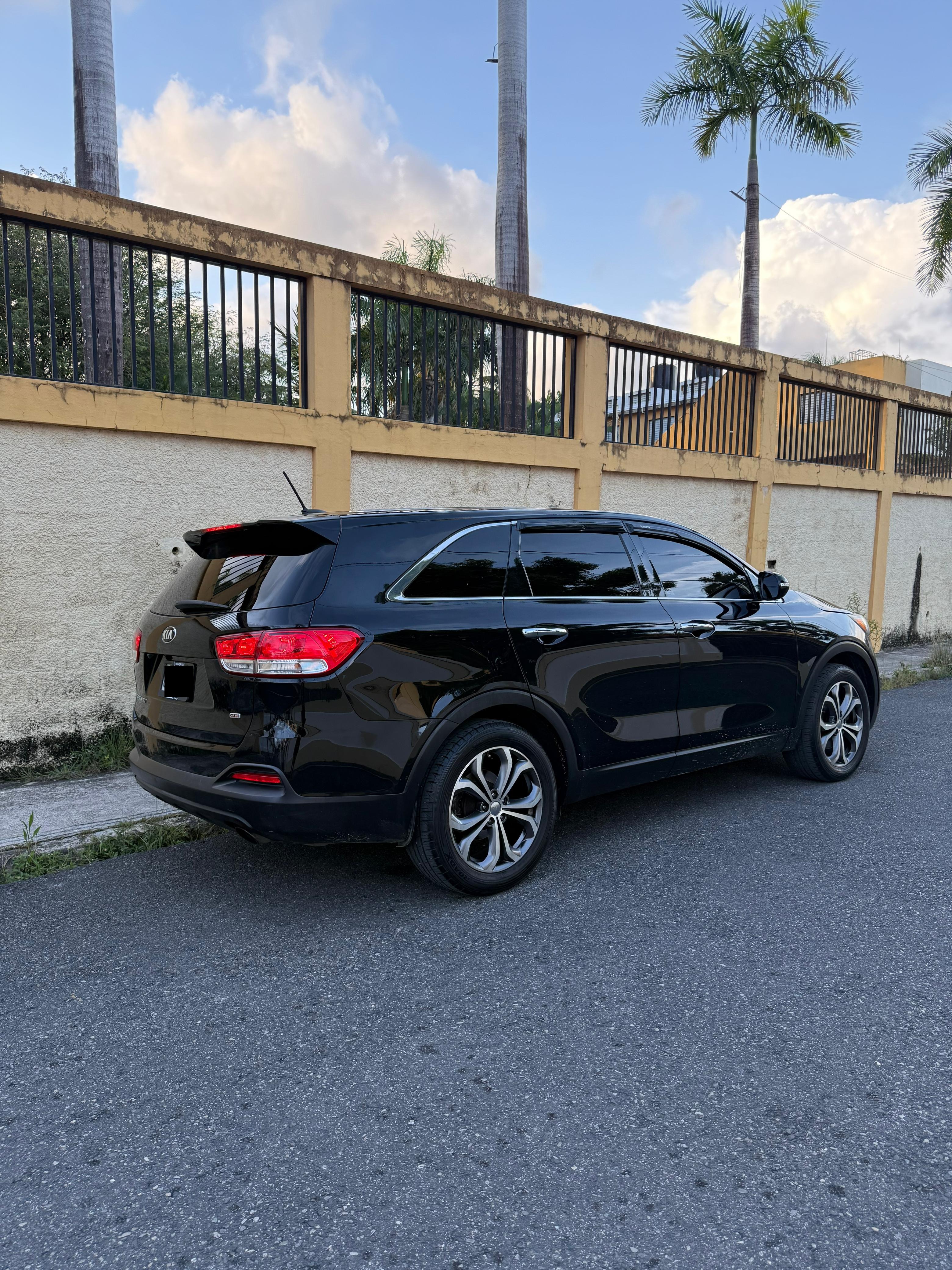 jeepetas y camionetas - Kia Sorento 2016 2.4L NEGOCIABLE 8