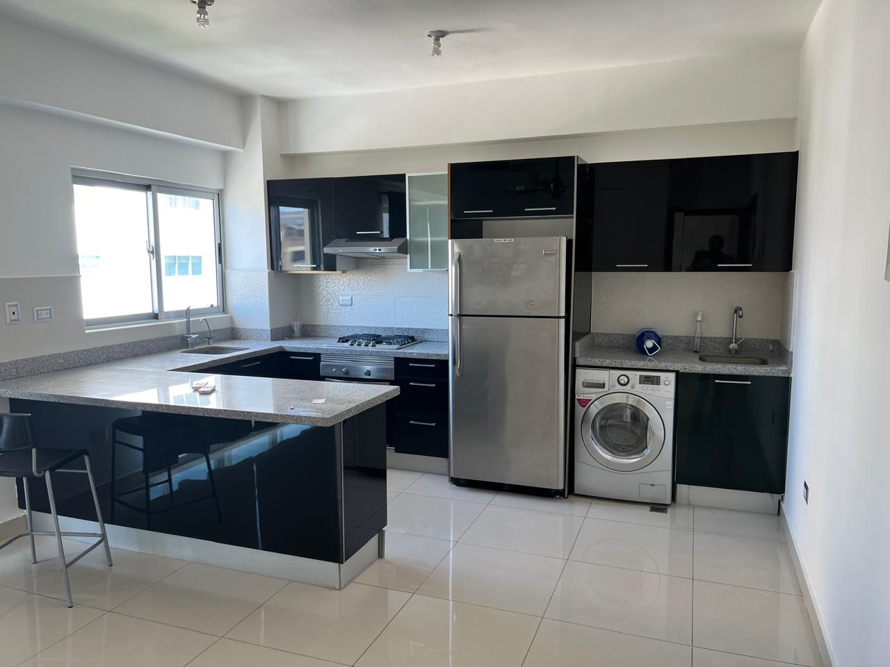 apartamentos - APTO de 1 HAB, 7MO. NIVEL, BALCON, ENS. PIANTINI,  3