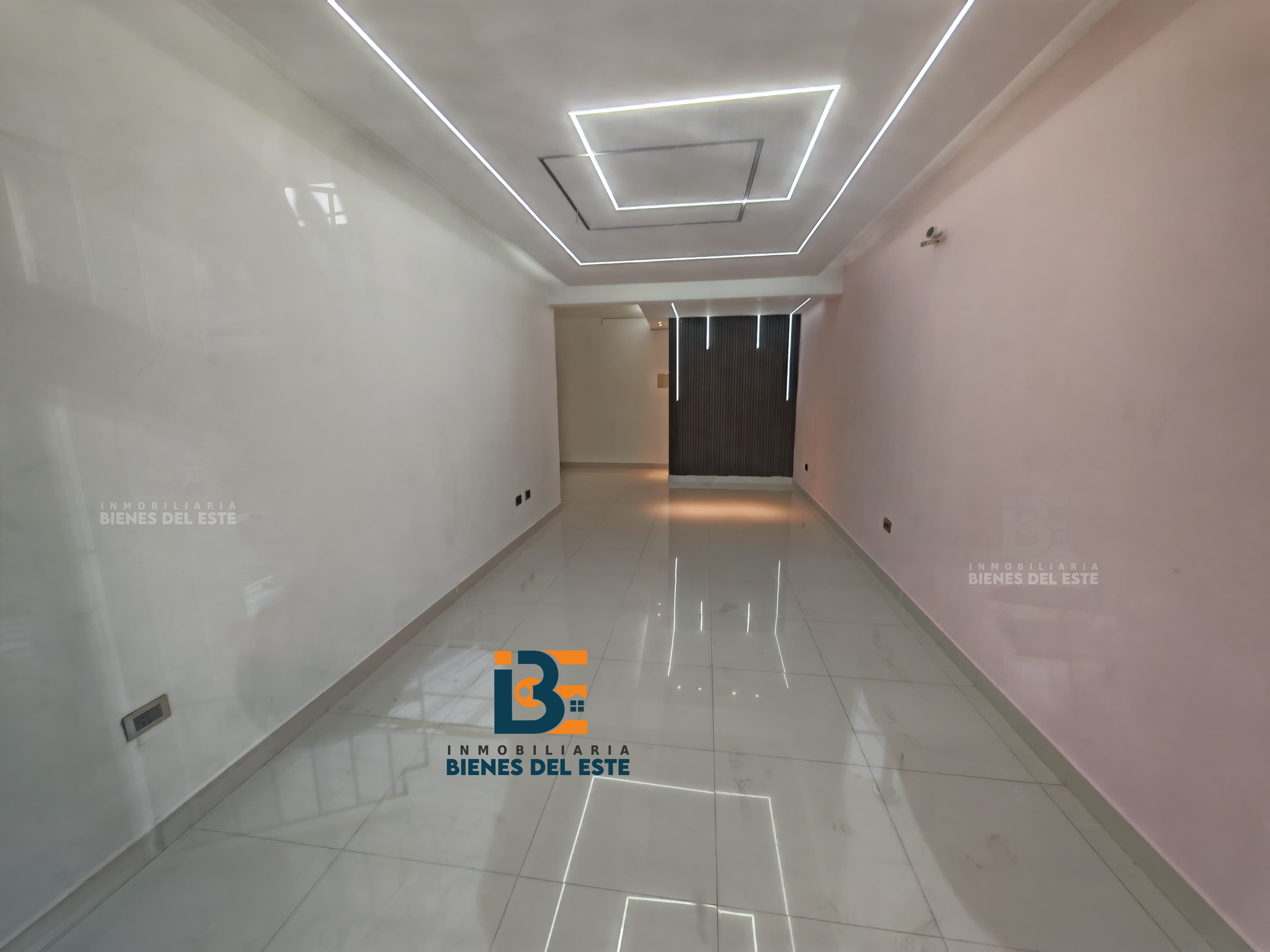oficinas y locales comerciales - Renta Local Comercial en Barrio México con su baño 5