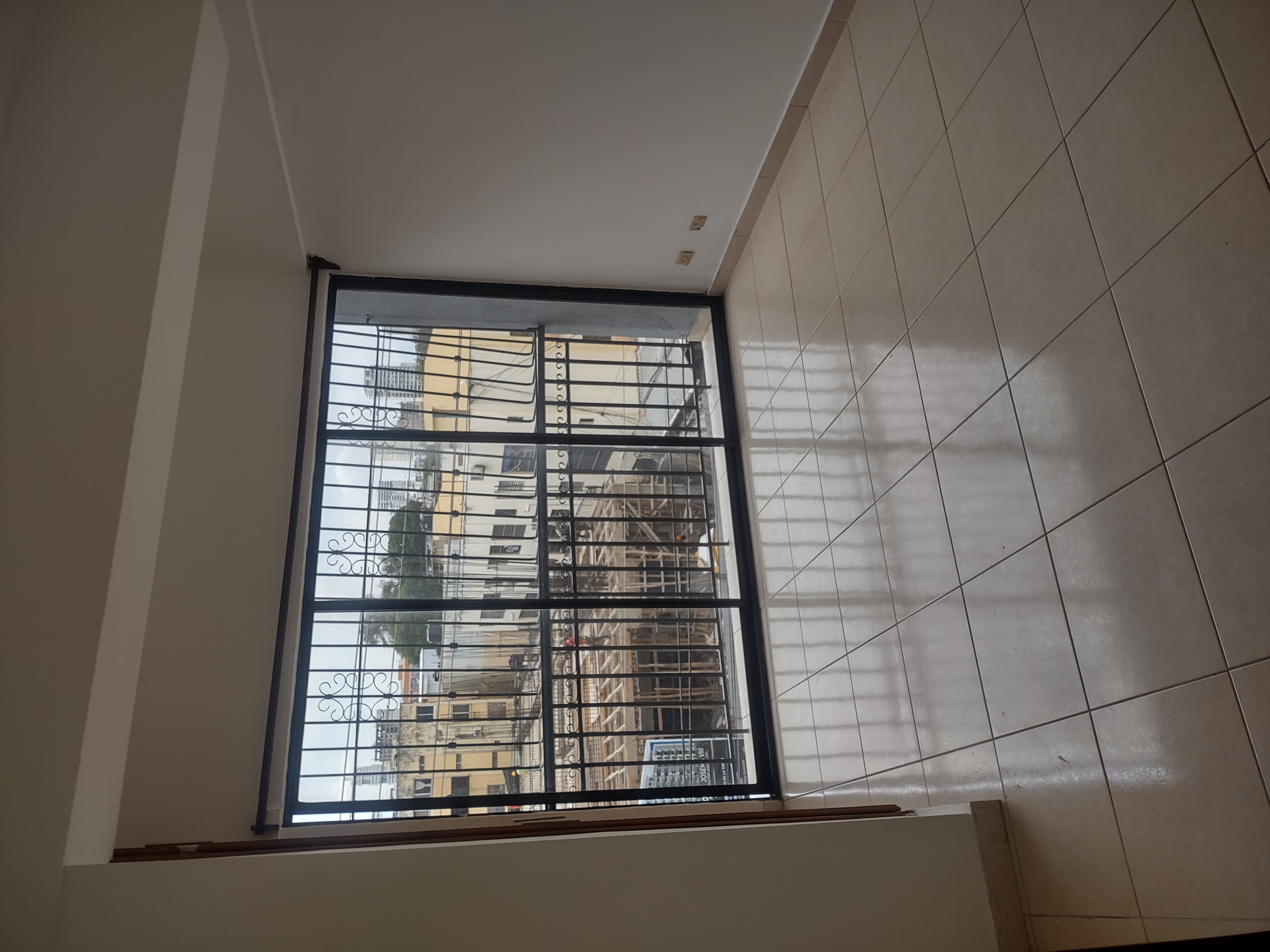 apartamentos - APARTAMENTO EN ALQUILER A UNA ESQUINA DE LA UASD 4