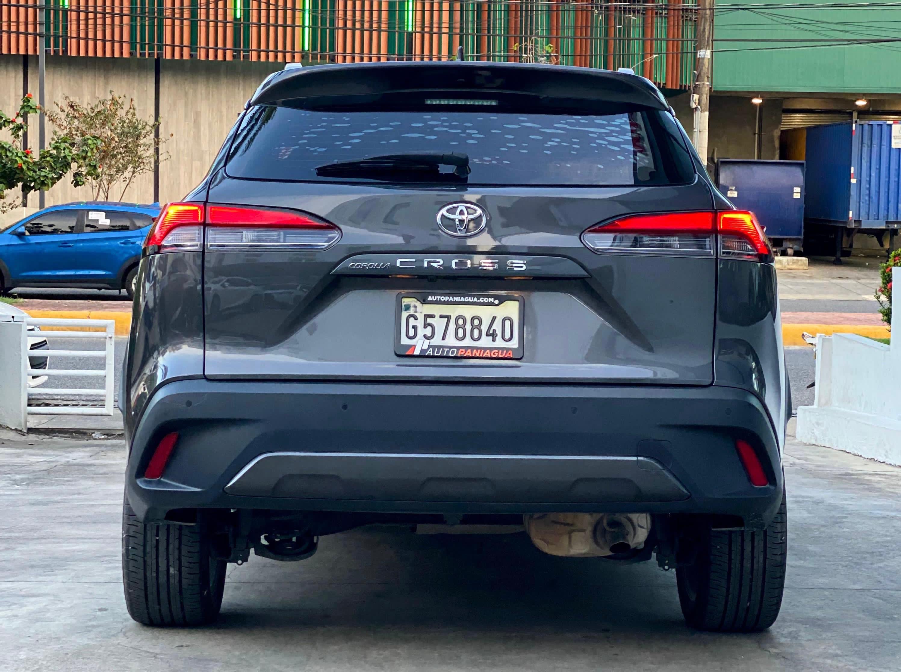jeepetas y camionetas - Toyota Corolla Cross Limited 2022 NO IMPORTA EL CRÉDITO  9