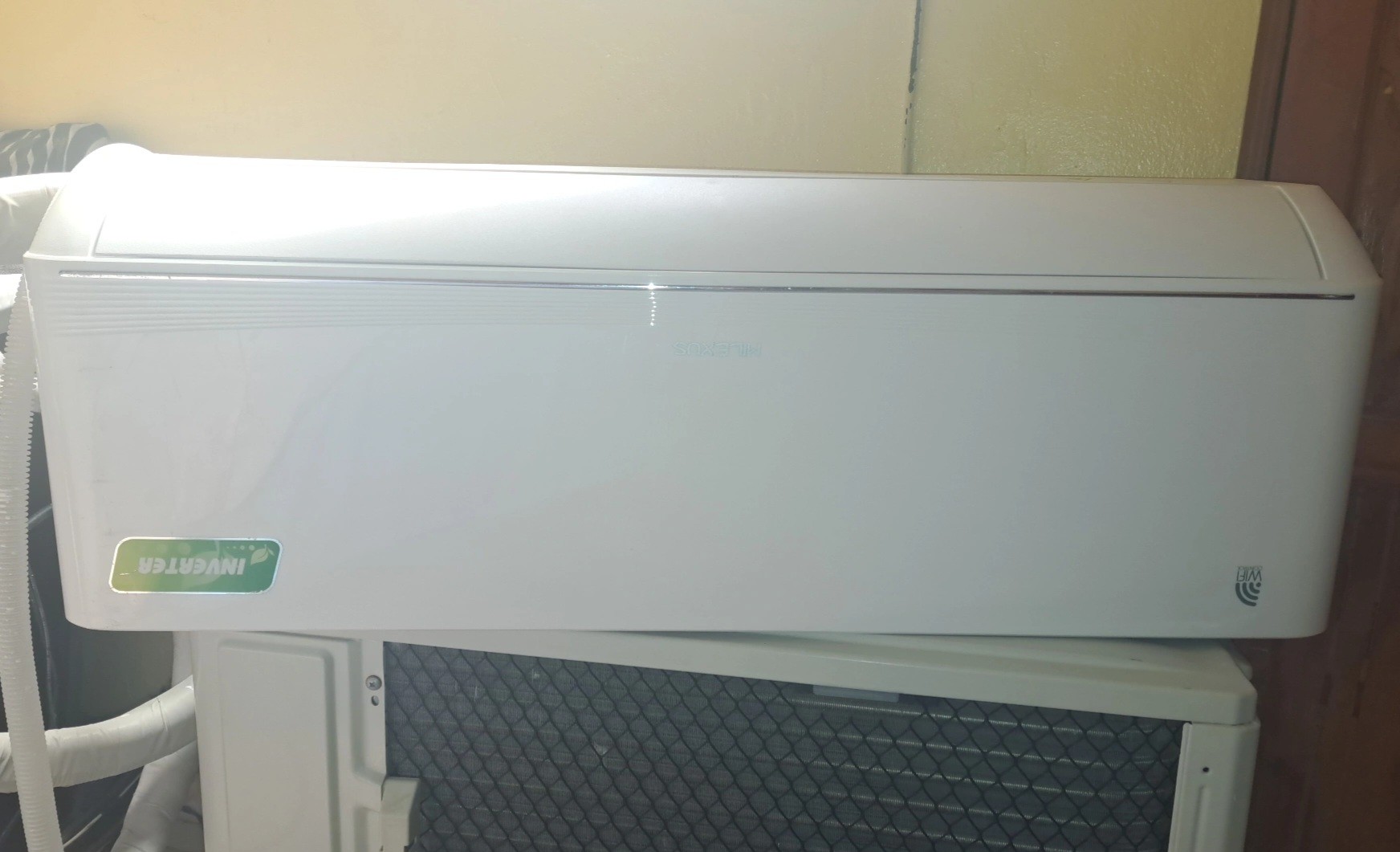 otros electronicos - Aire acondicionado inverter 12000 BTU