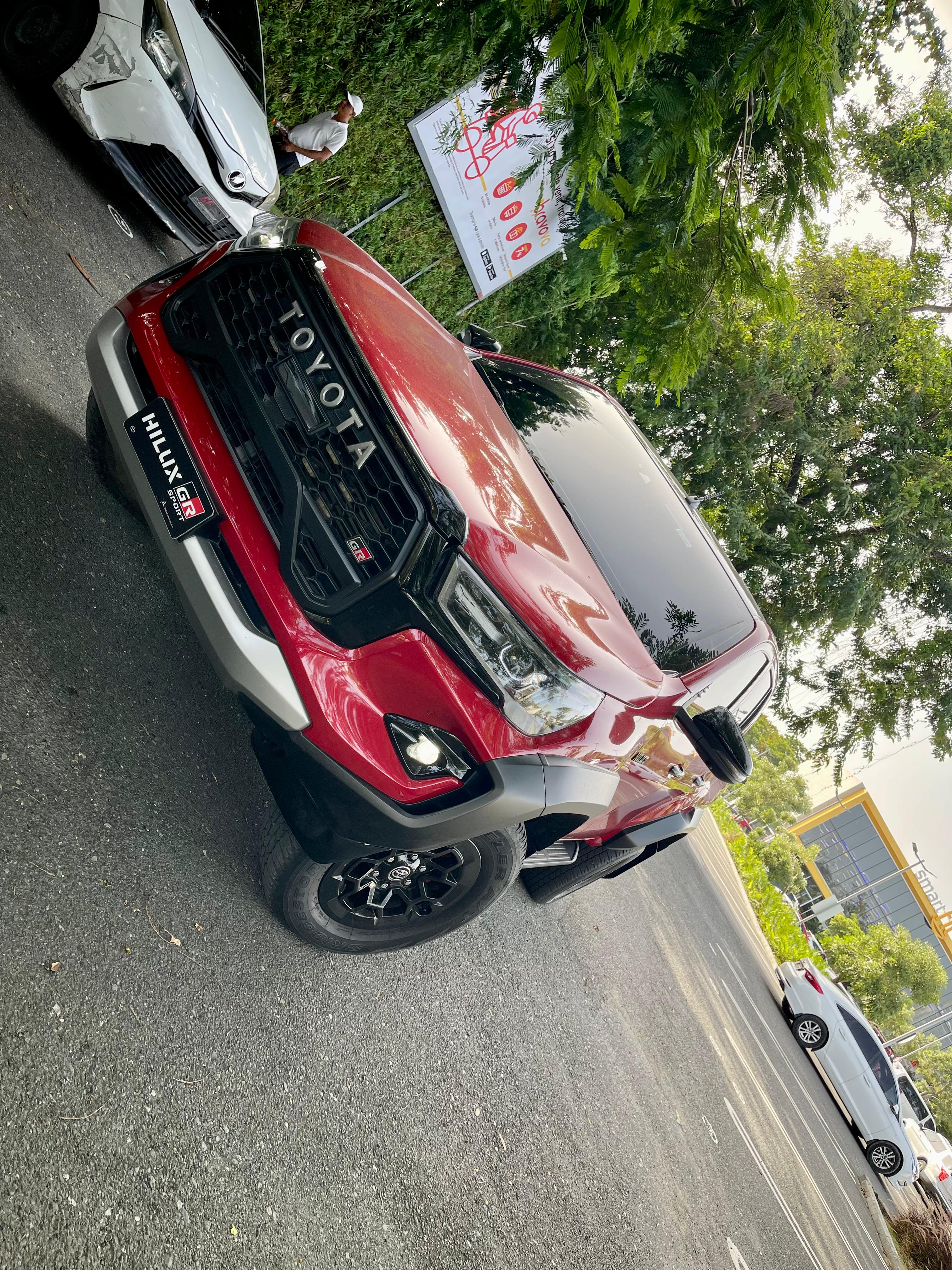 jeepetas y camionetas - Toyota Hilux GR Sport 2024 8