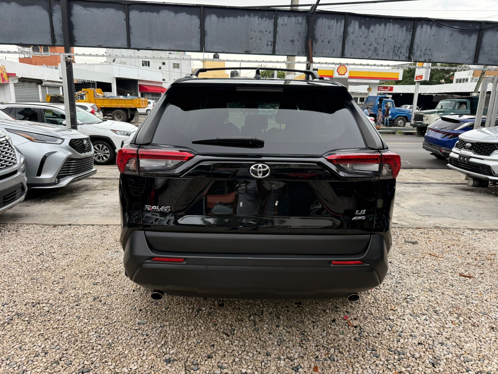 jeepetas y camionetas - TOYOTA RAV4 LE 2021 4