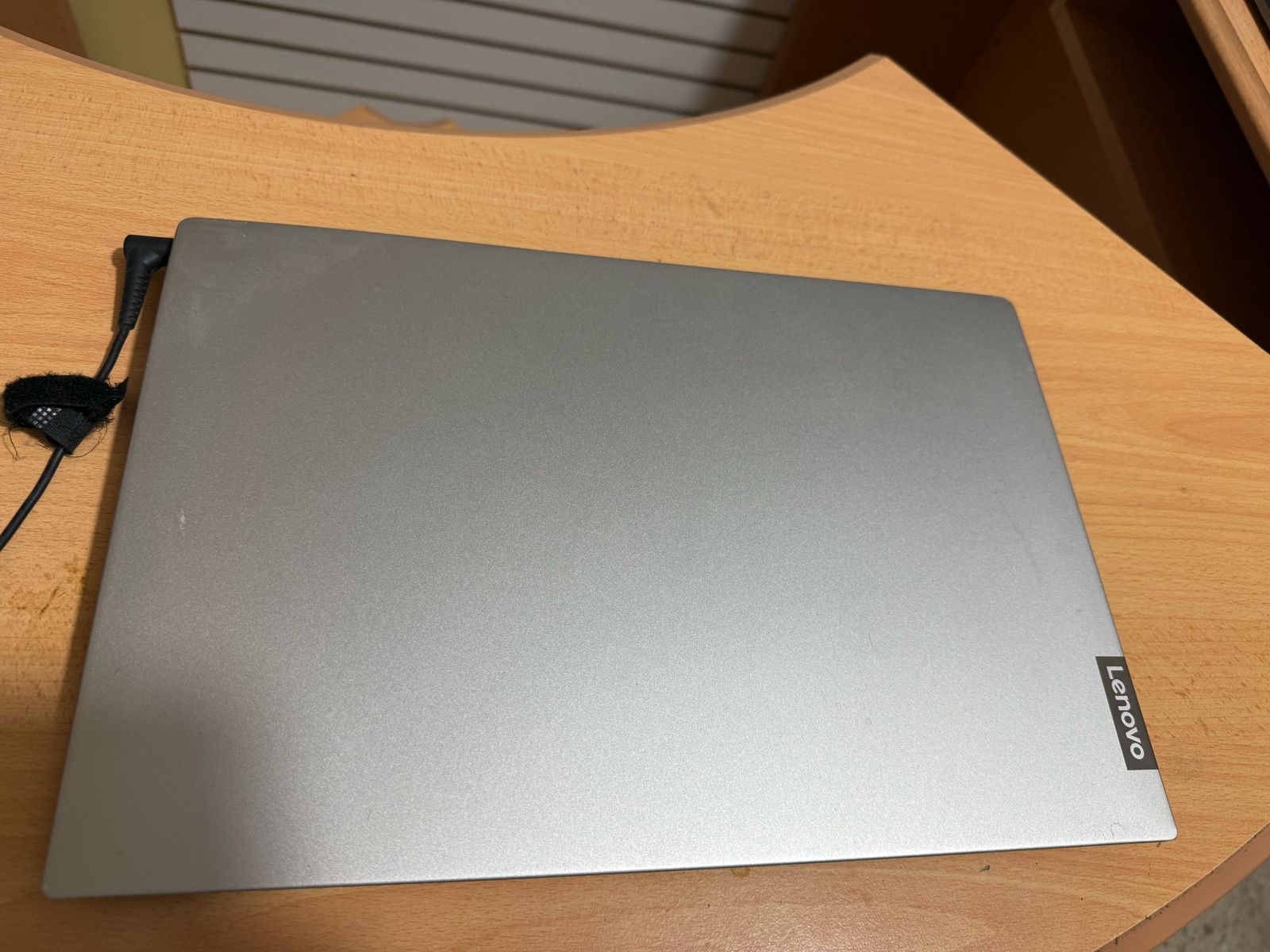 computadoras y laptops - LENOVO IDEAPAD S340 Core i3 8va gen de oportunidad 1