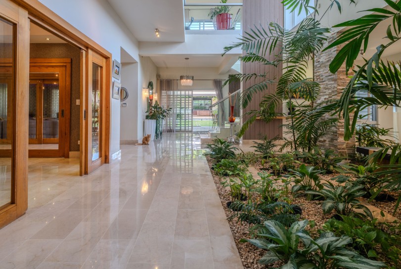 casas - Alquiler de Casa en Altos Arroyo Hondo II con Piscina 1