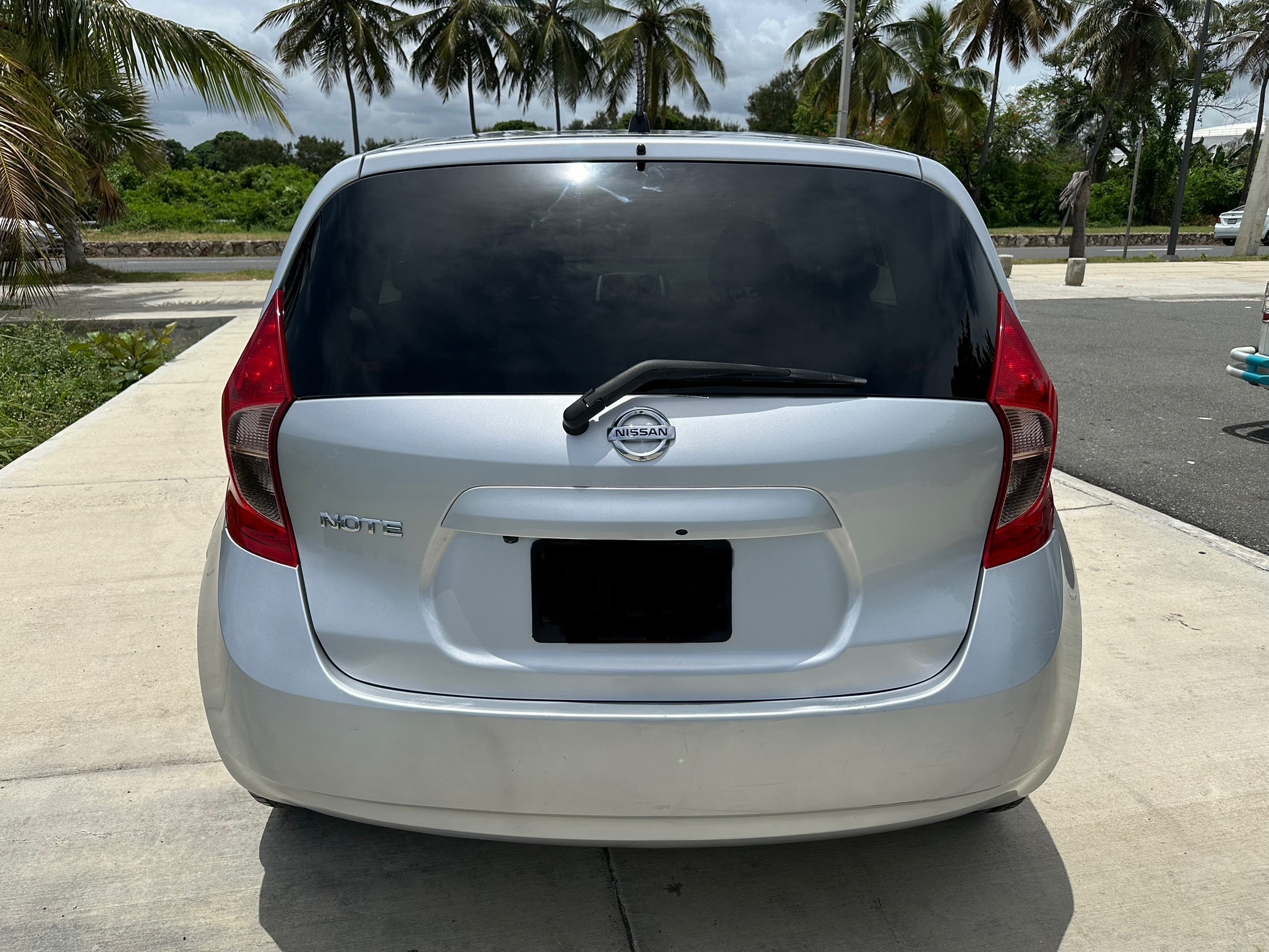 carros - HERMOSA NISSAN NOTE JAPONÉS 2015 ORIGINAL! NUNCA CHOCADO, 0 DETALLES 10/10 NEW! 4