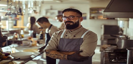 empleos disponibles - Se solicita chef, cocinero y ayudante de cocina 
 2