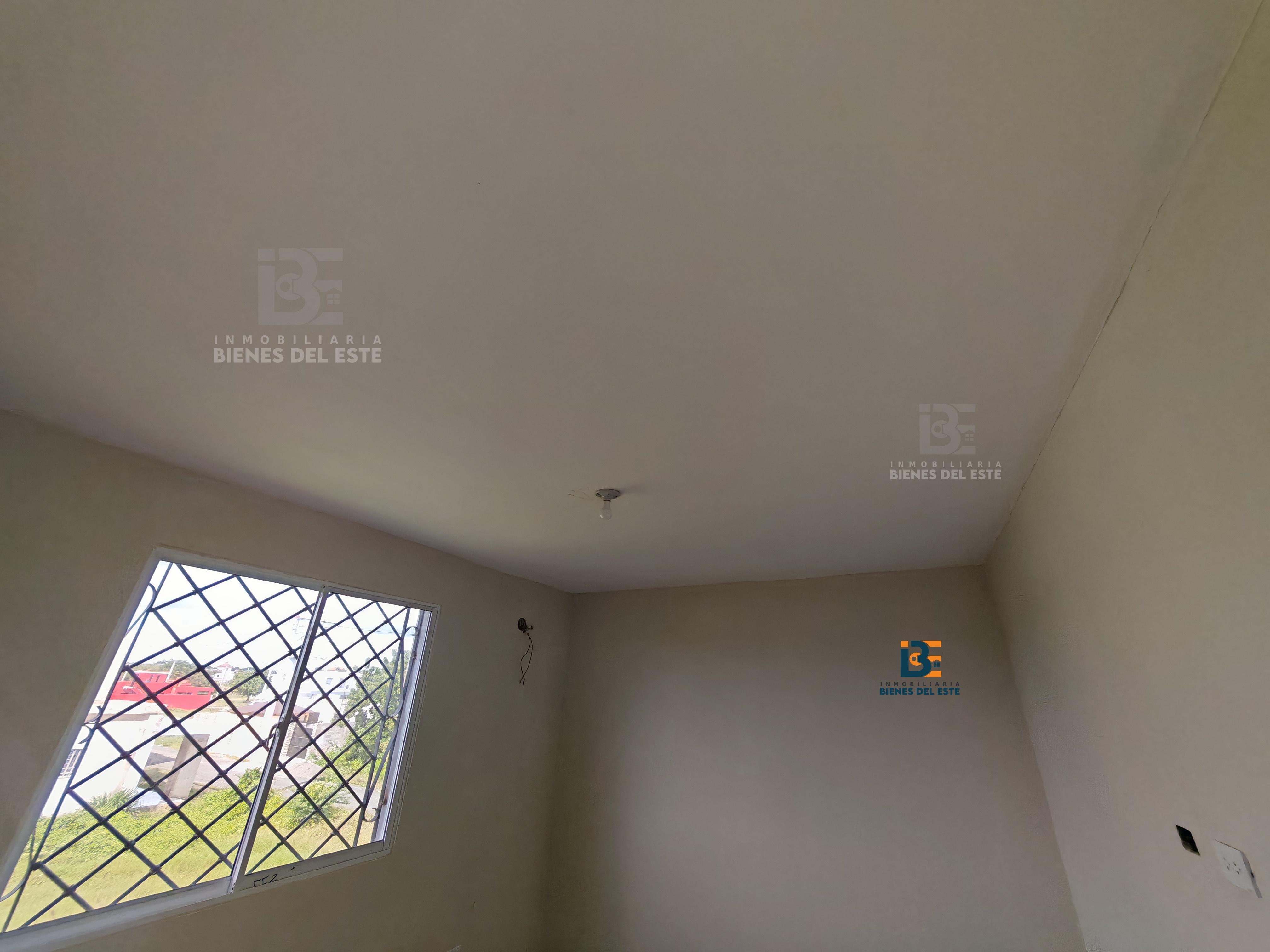 casas - Se Vende Dos Viviendas en Una, Residencial Naime. 4