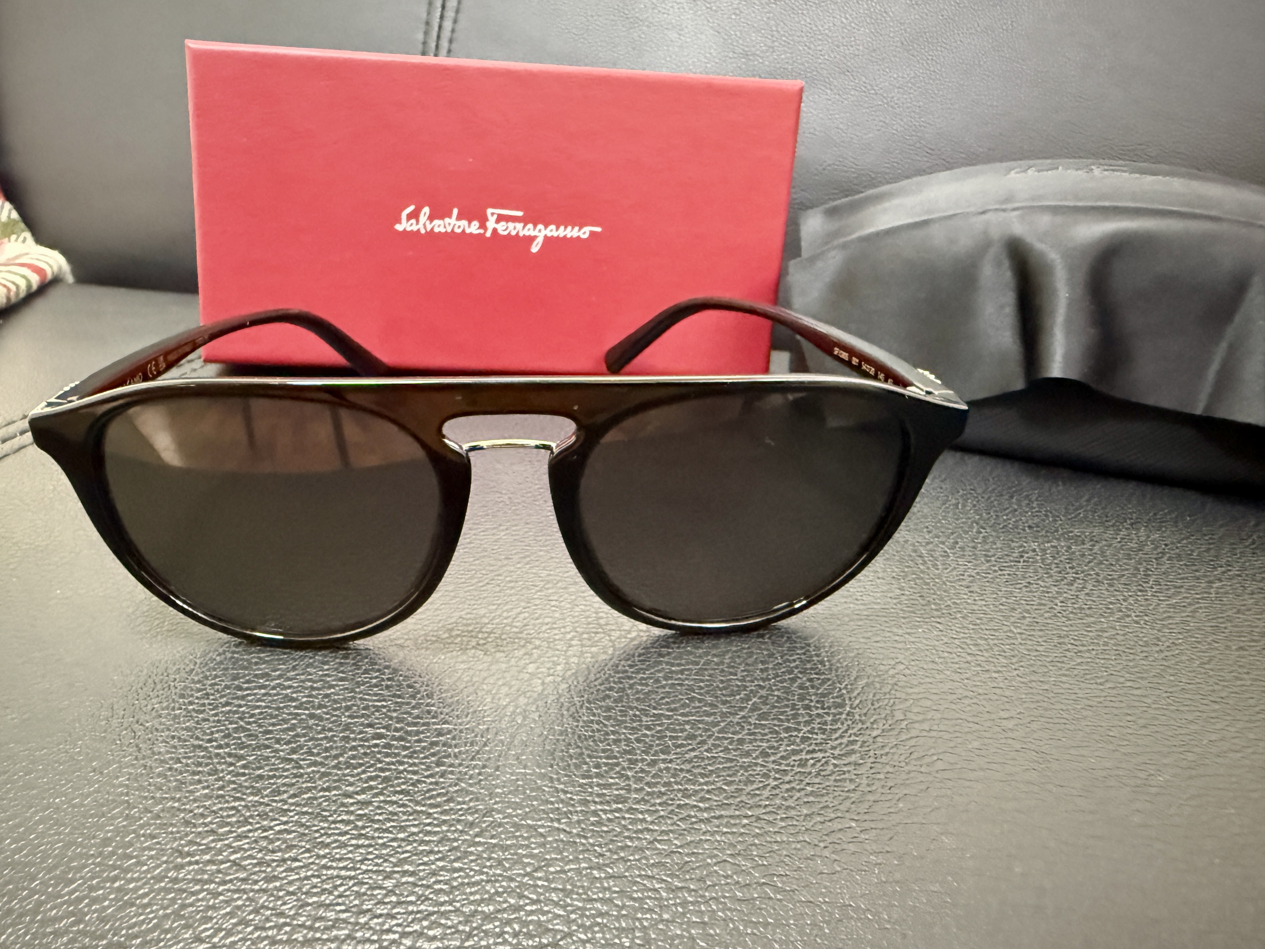 joyas, relojes y accesorios - Gafas de sol Salvatore Ferragamos  nuevo  0