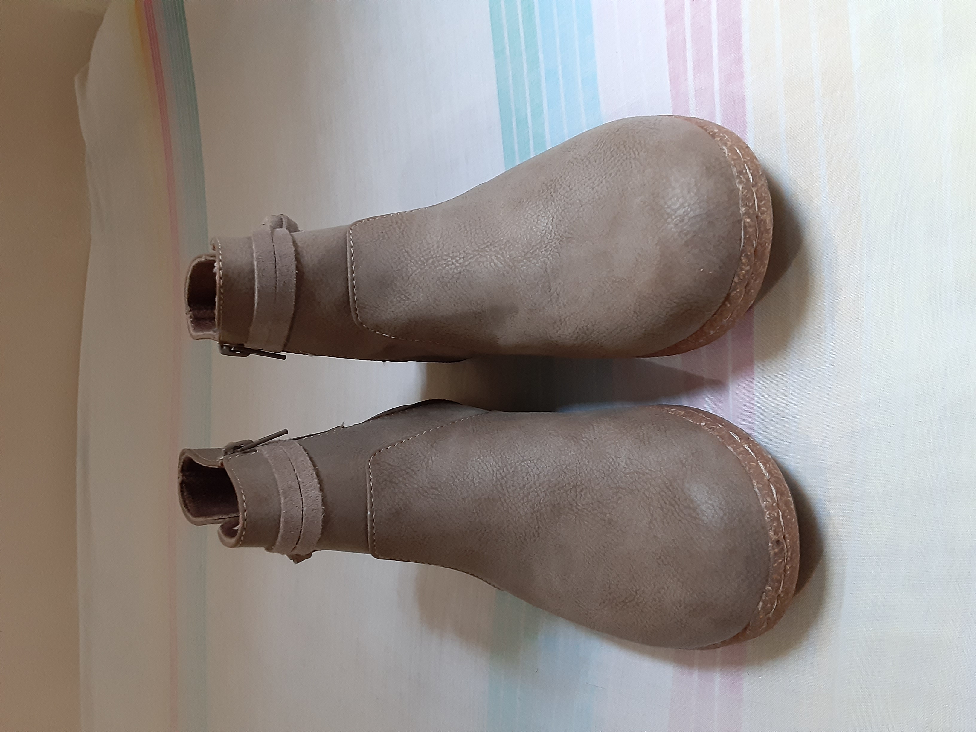zapatos para mujer - Botines informales para mujer.   Size: 7M 9