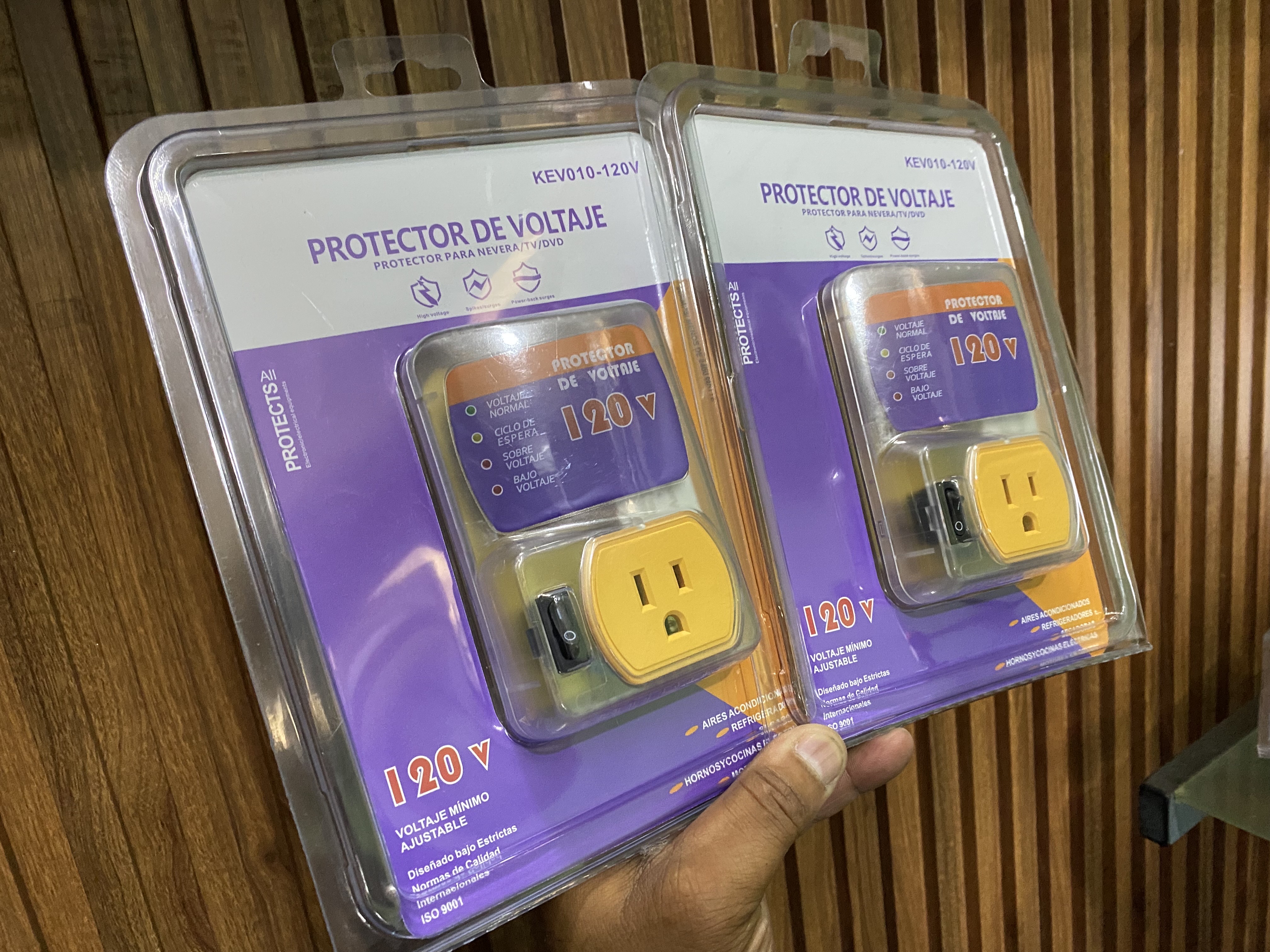 accesorios para electronica - protector 120V  1