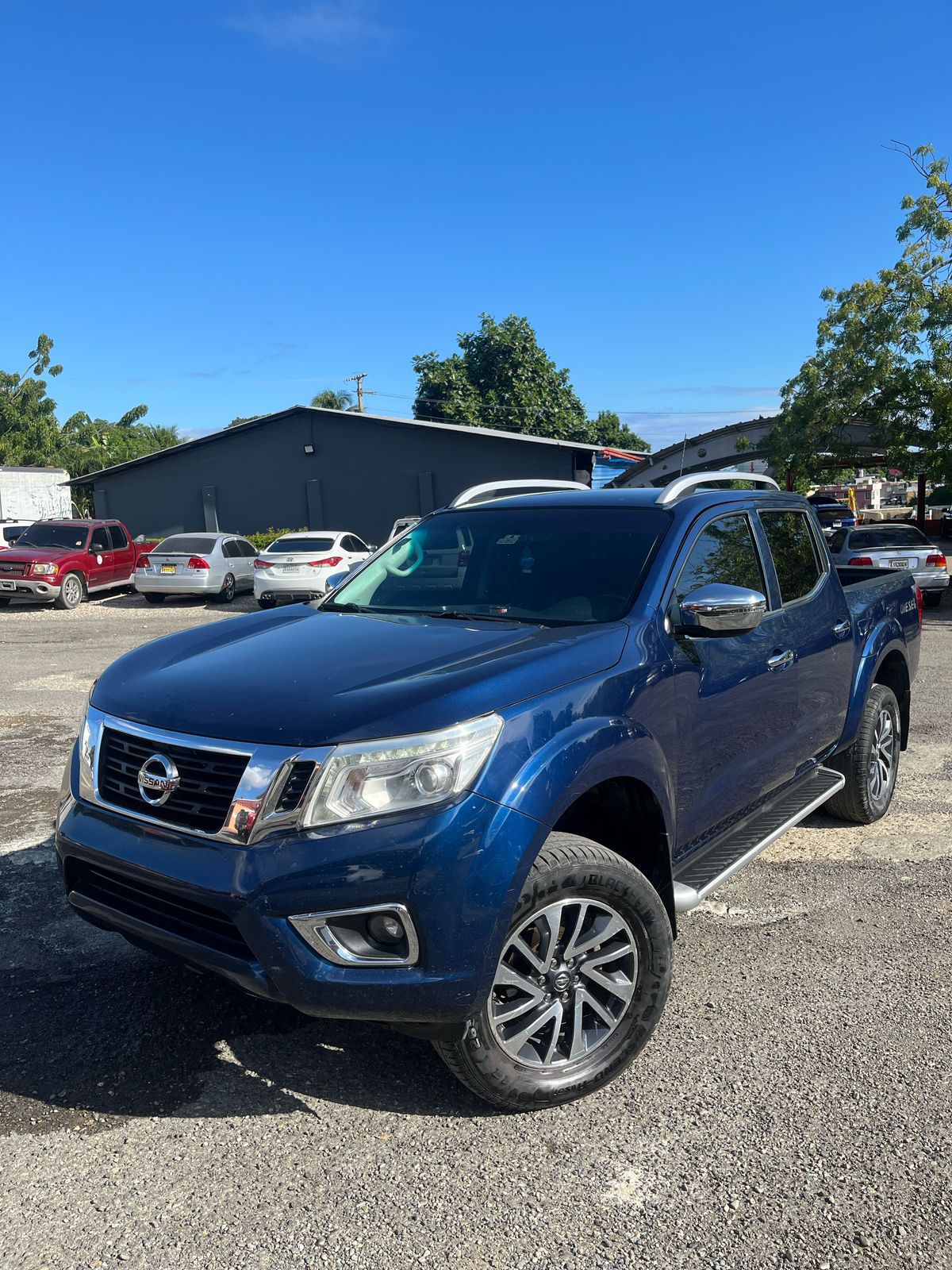 jeepetas y camionetas - Nissan frontier np 300 2020 4