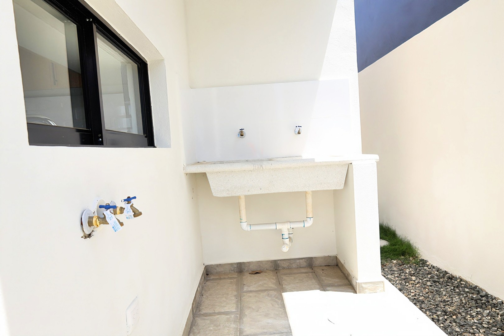 casas - Casa 3 hab en Naime 3, San Pedro de Macorís | Res. cerrado | RD$6,800,000

 9