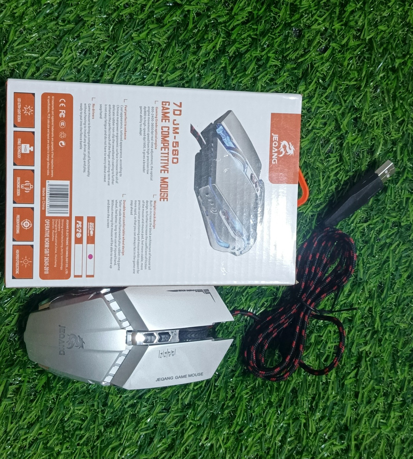 computadoras y laptops - Mouse gamer con diseño ergonómico y luces LED 0