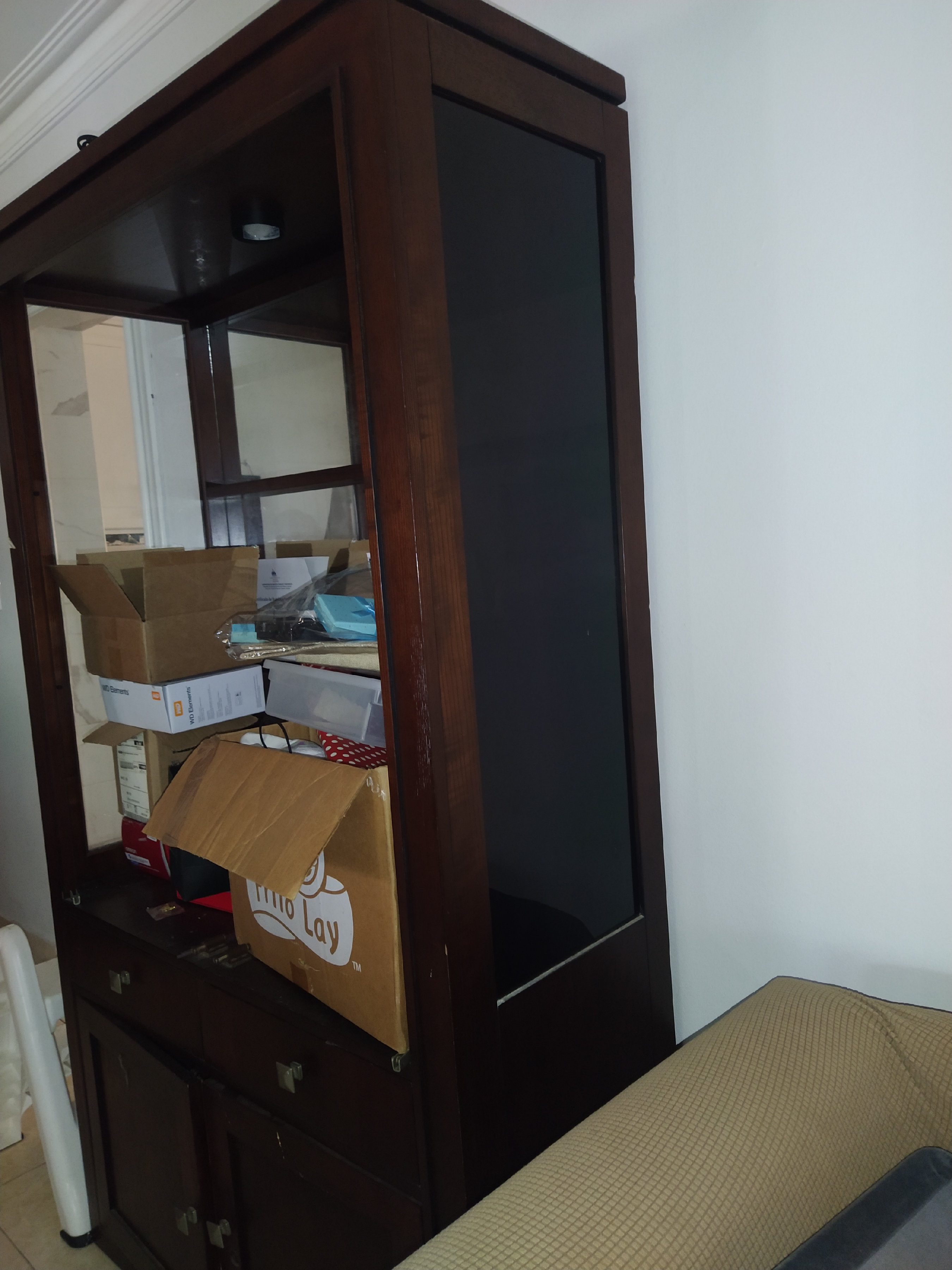 muebles y colchones - Vitrina