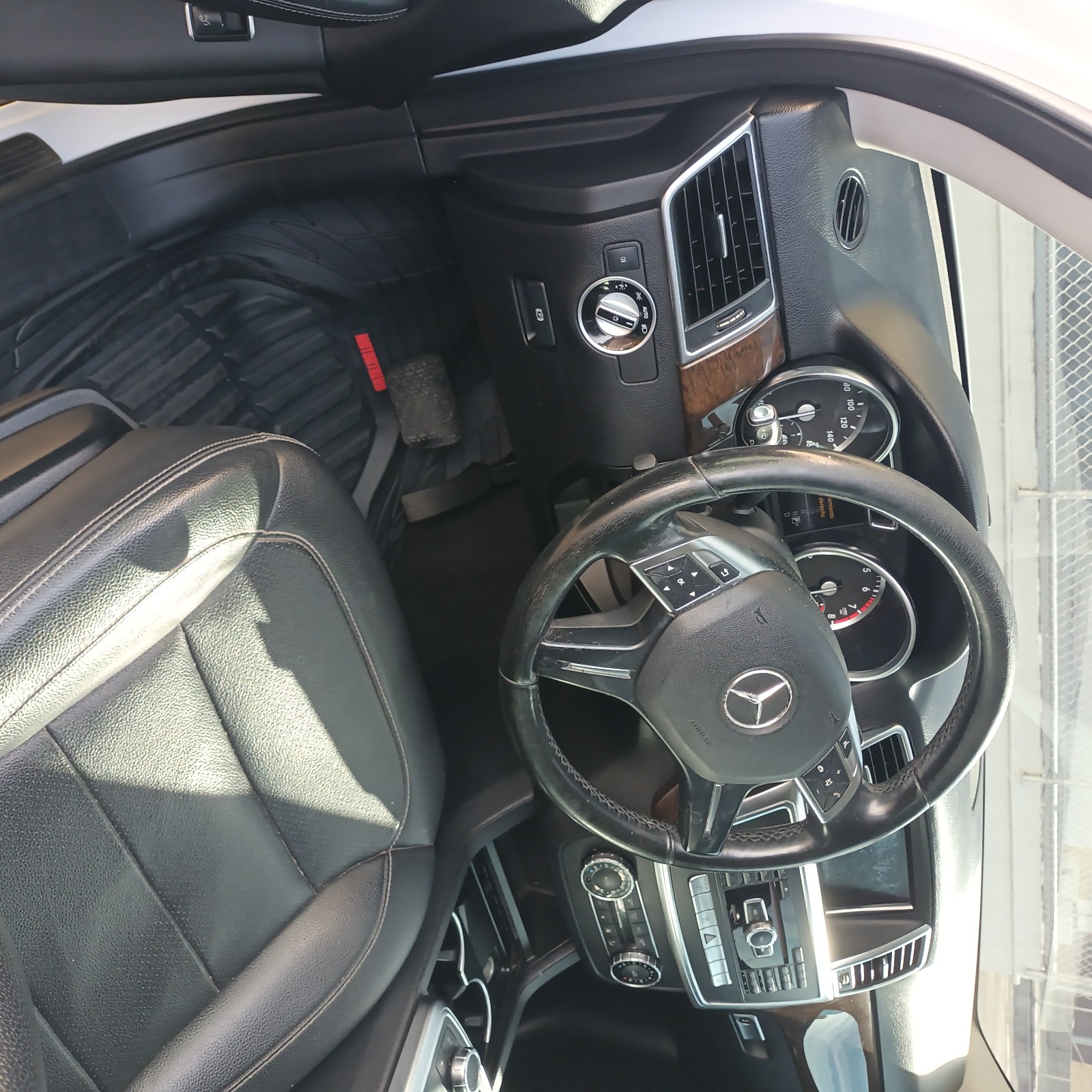 jeepetas y camionetas - MERCEDES BENZ ML350  2014 5