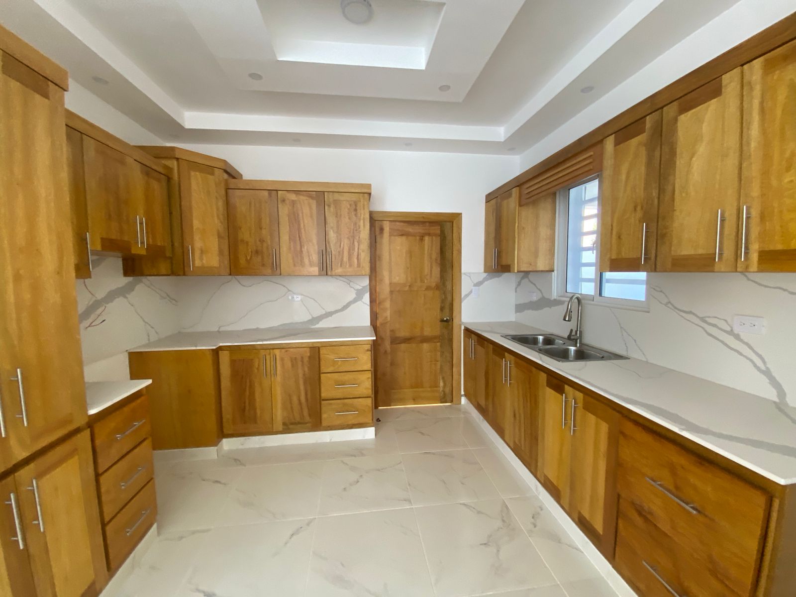 casas - CASA EN VENTA EN PUERTO PLATA  6