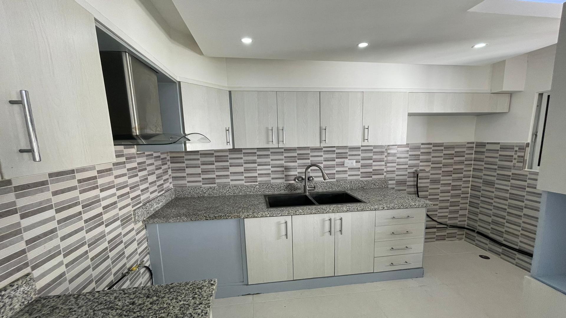apartamentos - Apartamento remodelado en residencial Monumental 4