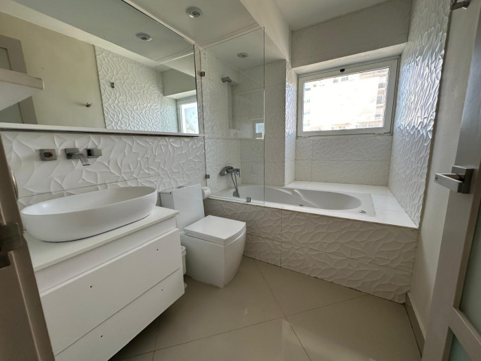 apartamentos - Apartamento en  VENTA Primera Línea frente al Mar  8