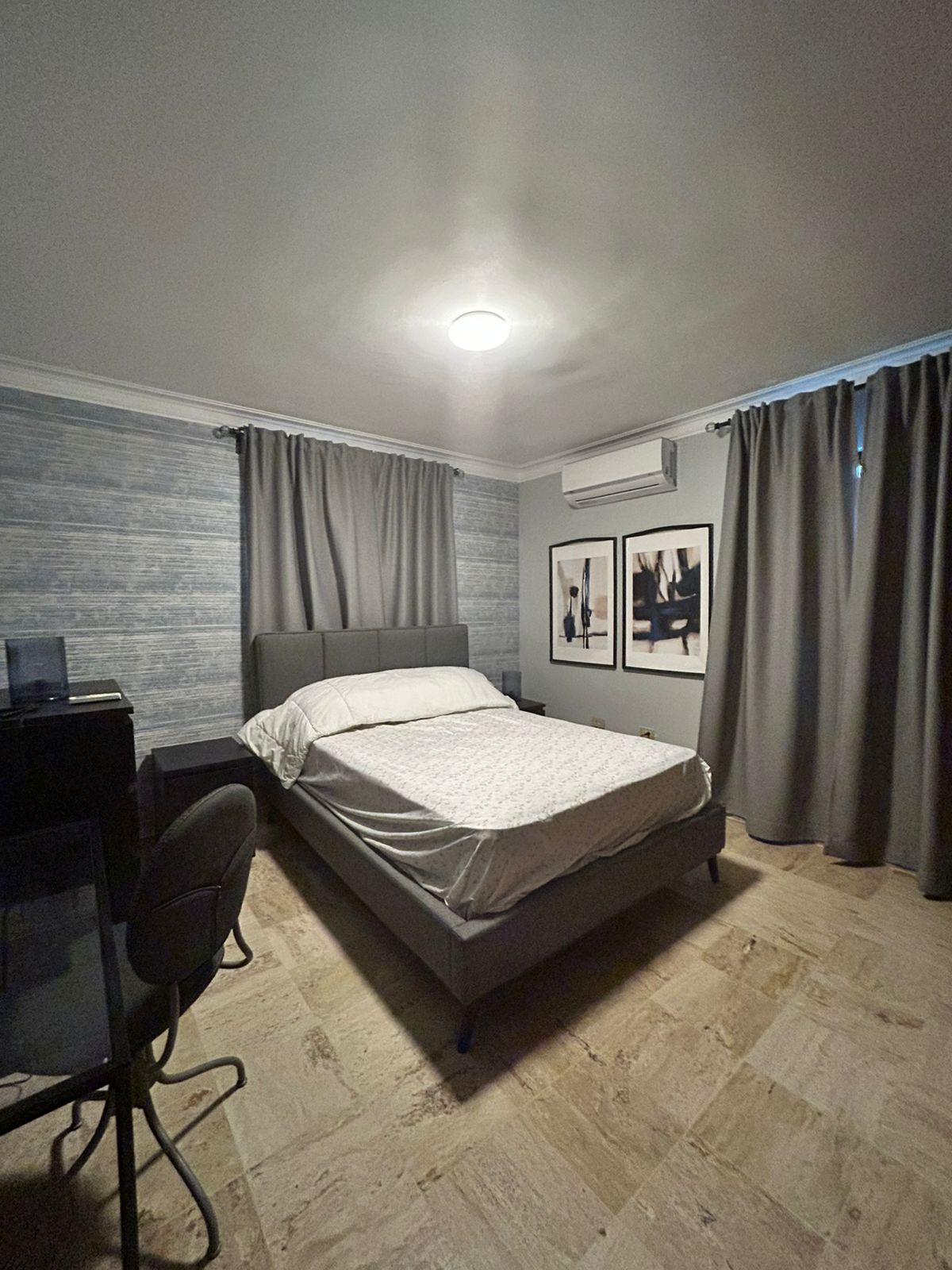 apartamentos - Apartamento Amueblado en Alquiler  Piantini 8