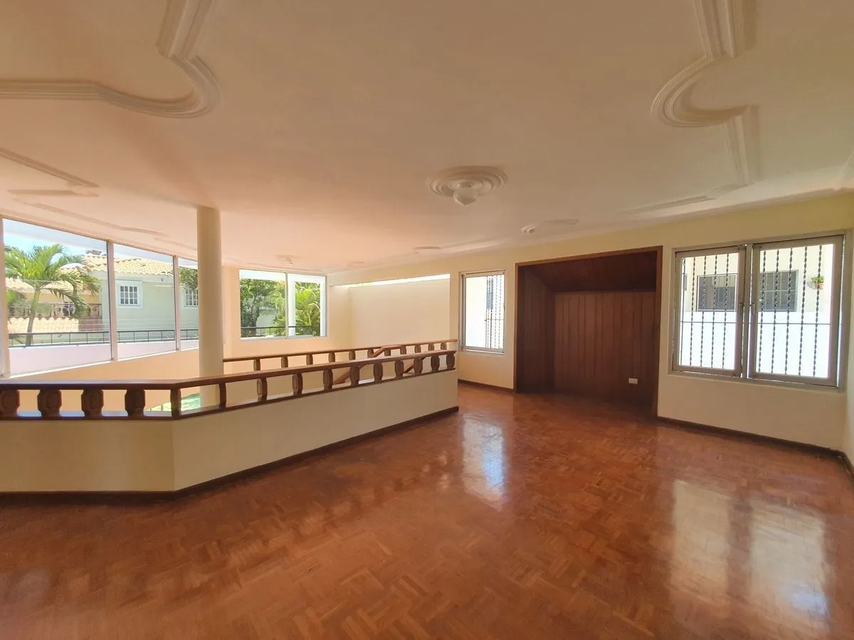 casas - Alquiler de Casa en Los Cacicazgos 3