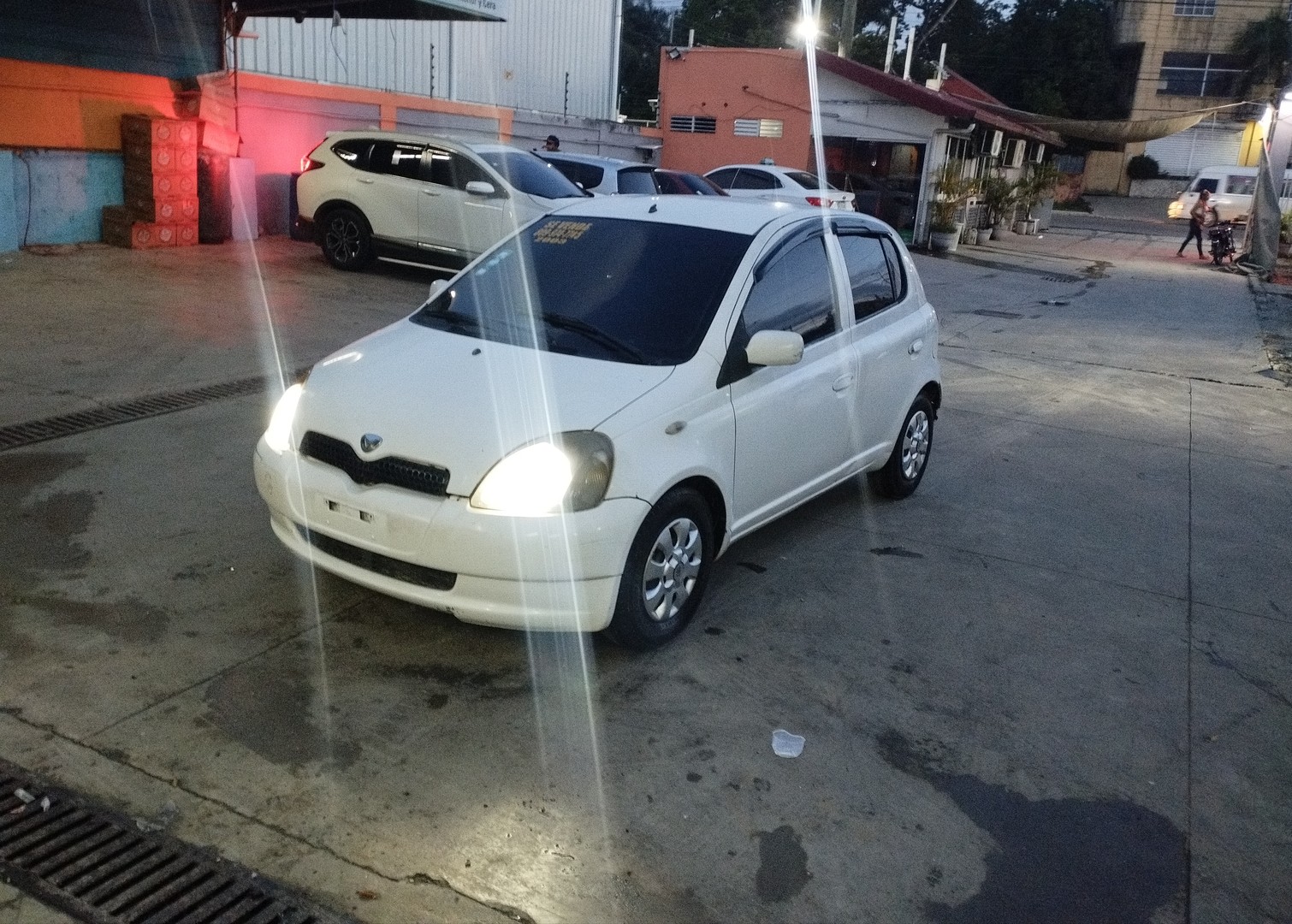 carros - Toyota vitz 2003 4