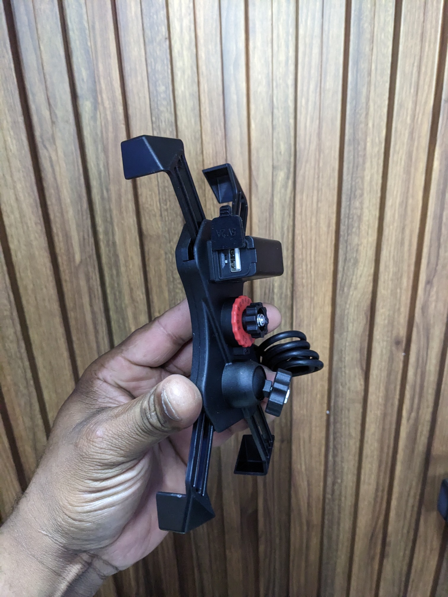 celulares y tabletas - Base para motos con salida USB de carga 3
