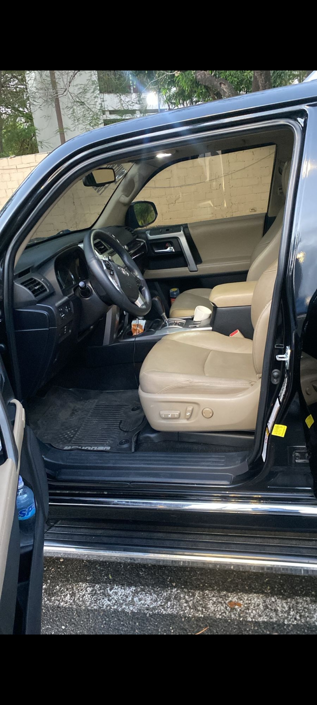 jeepetas y camionetas - Se vende Toyota Runner casi nueva 1