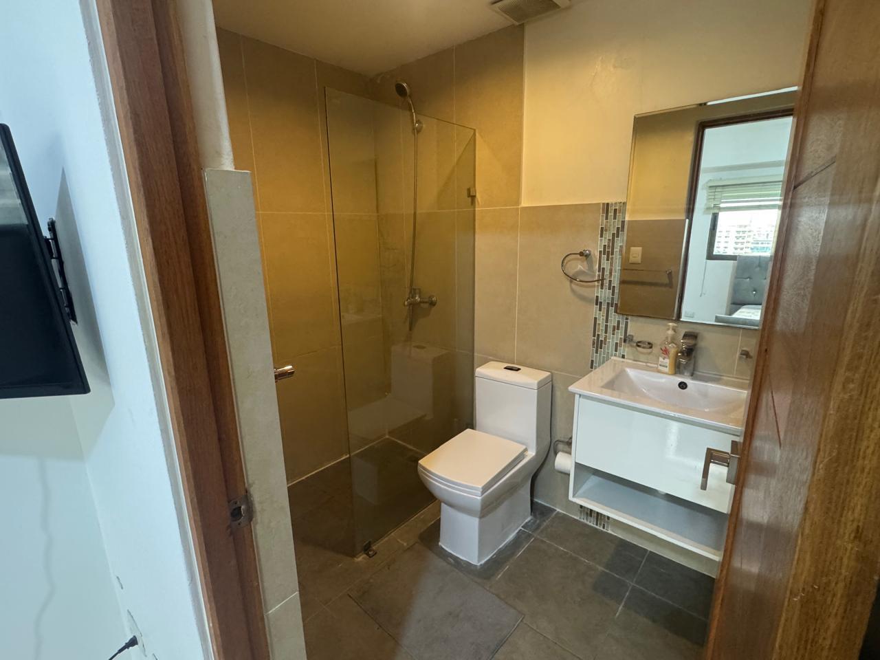 apartamentos - Rento apartamento amueblado en piantini  7