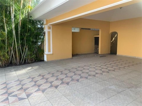 oficinas y locales comerciales - Propiedad  comercial naco 5