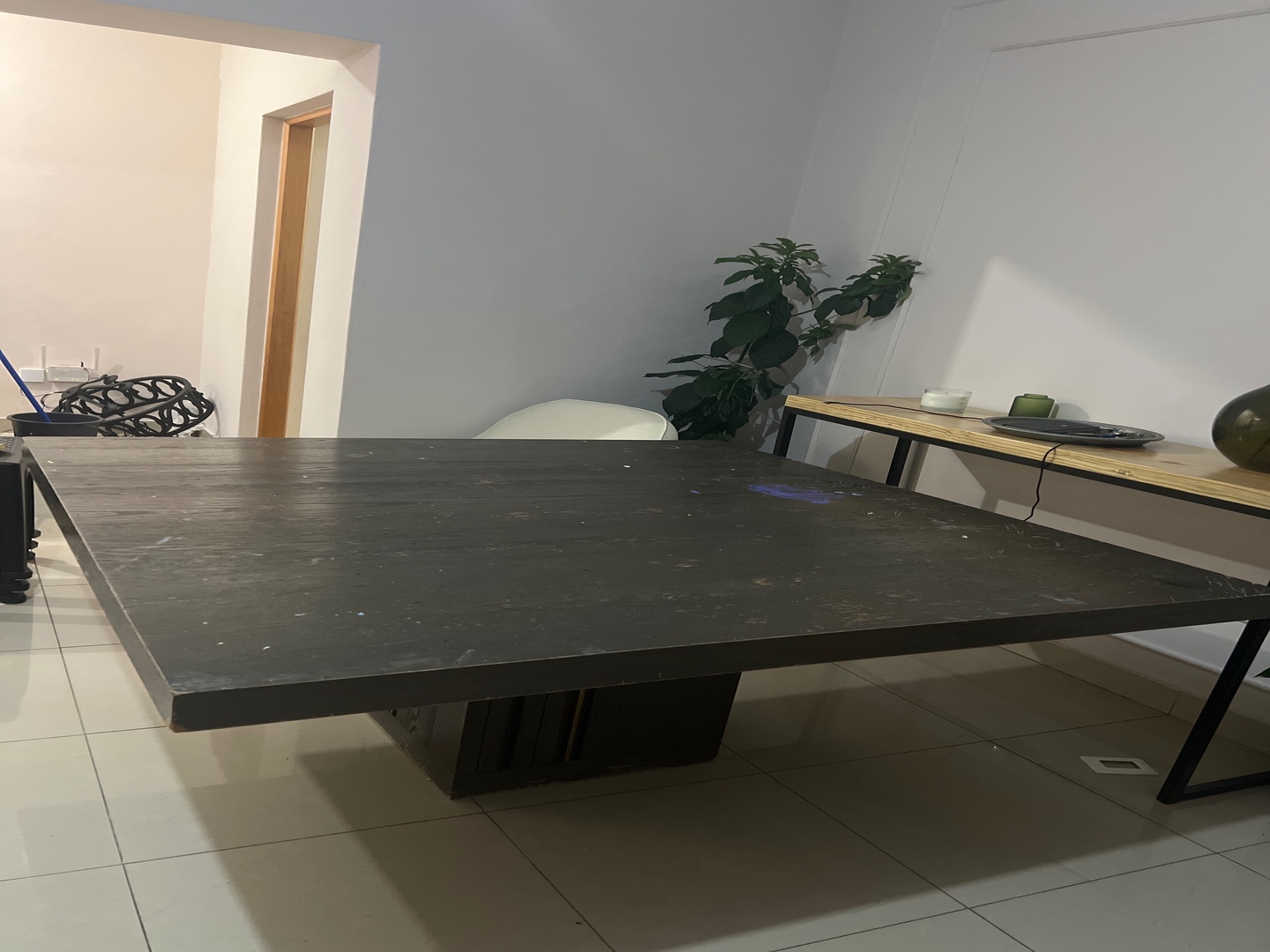 decoración y accesorios - Mesa de comedor cuadrada  3