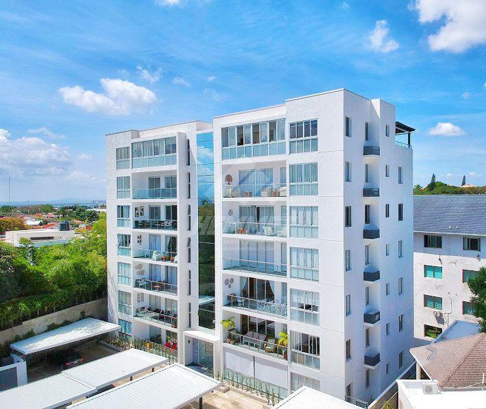 apartamentos - APARTAMENTO EN TORRE CON GIMNASIO CERROS GURABO SANTIAGO 0