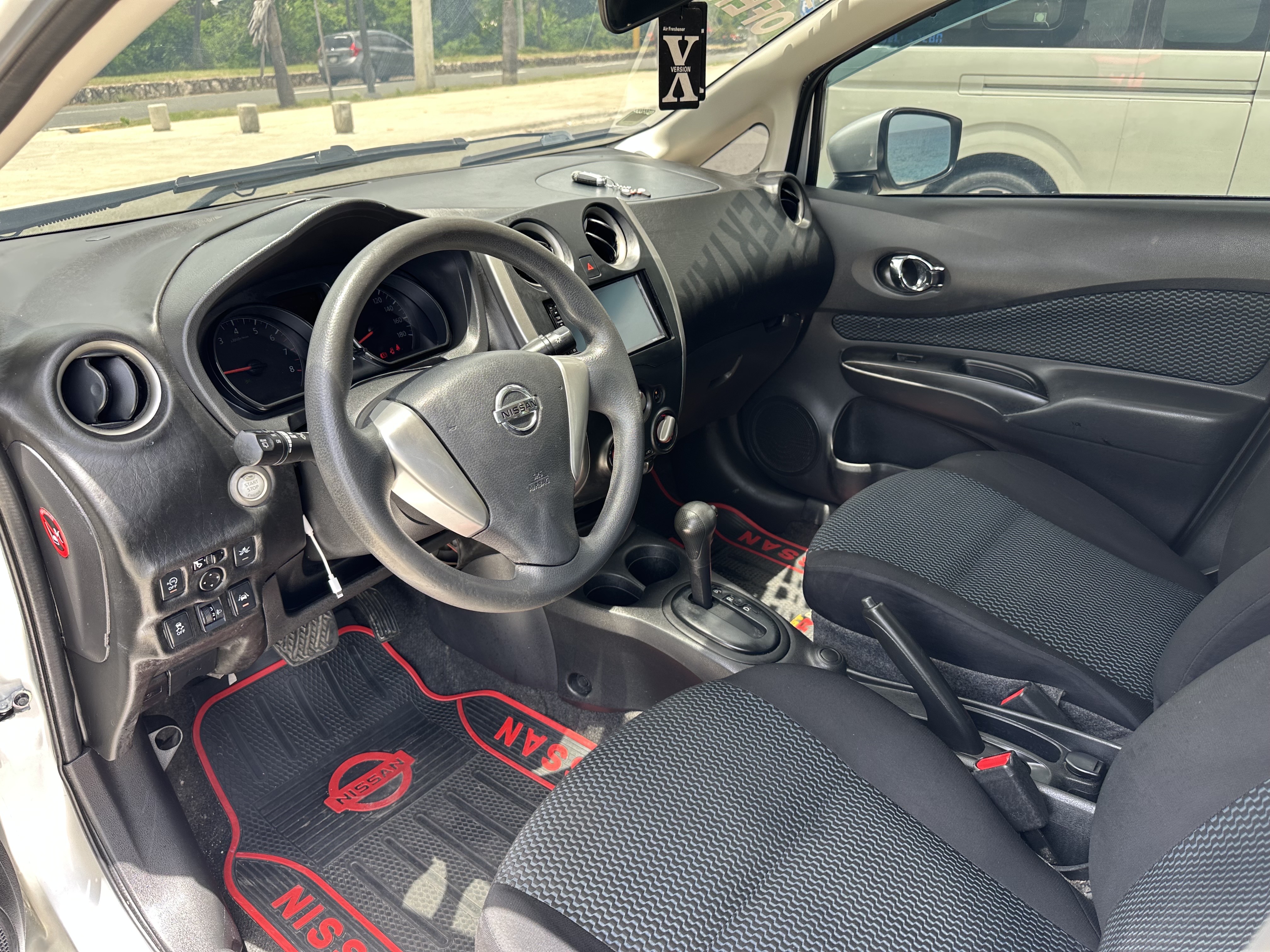 carros - HERMOSA NISSAN NOTE JAPONÉS 2015 ORIGINAL! NUNCA CHOCADO, 0 DETALLES 10/10 NEW! 6