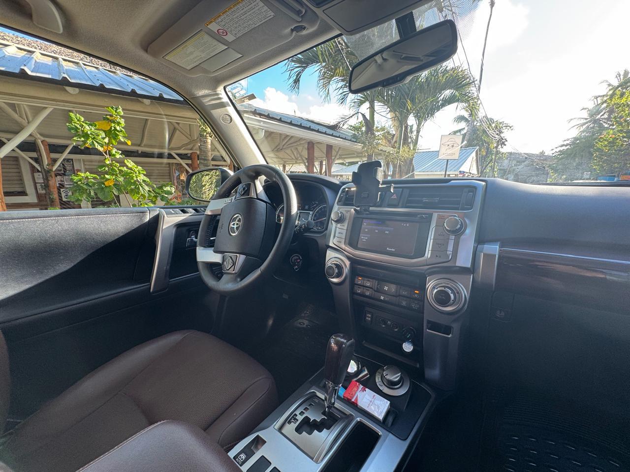 jeepetas y camionetas - TOYOTA 4 RUNNER LIMITED 2020 6