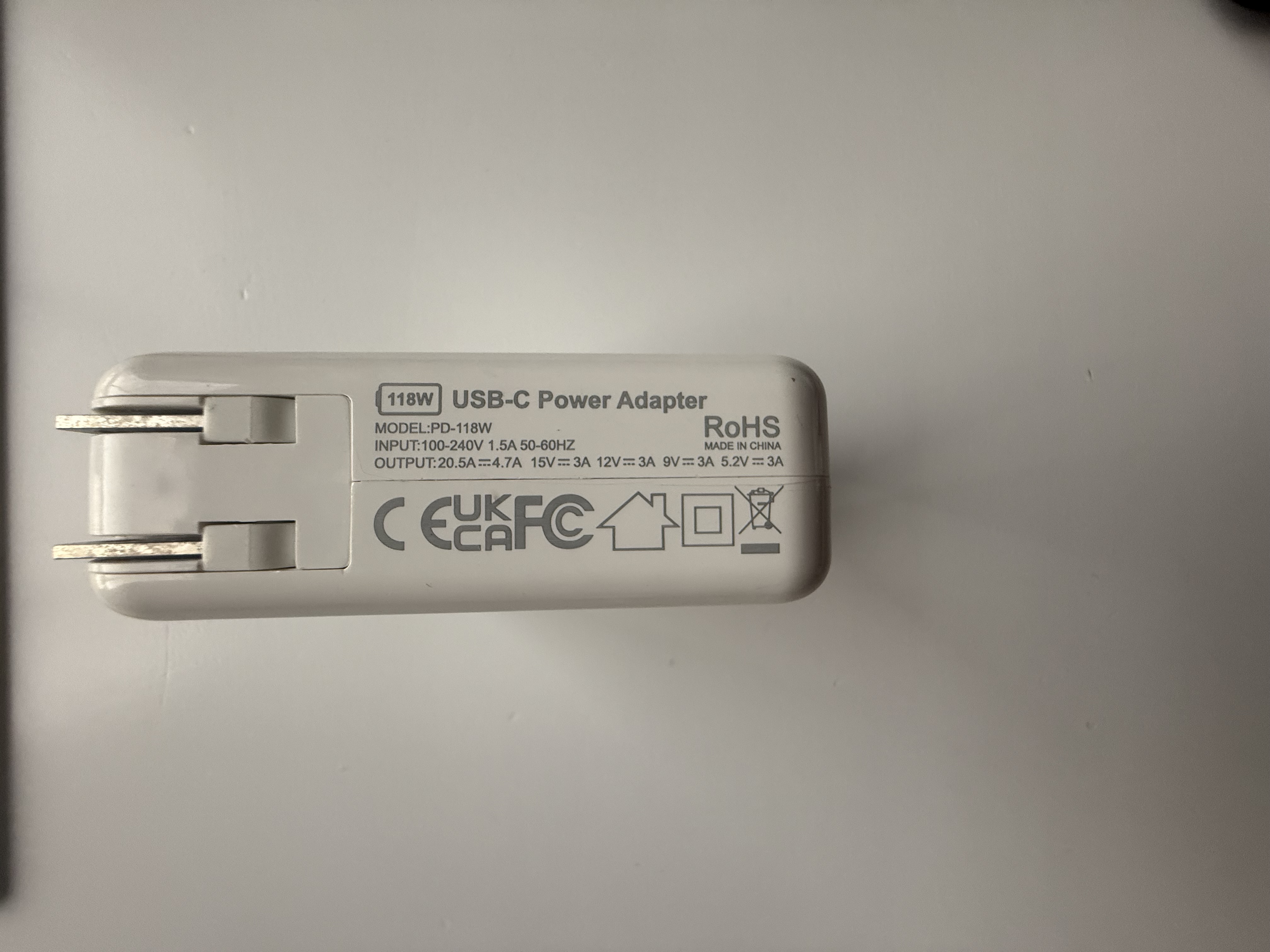 accesorios para electronica - Adaptador/cargador para MacBook  0