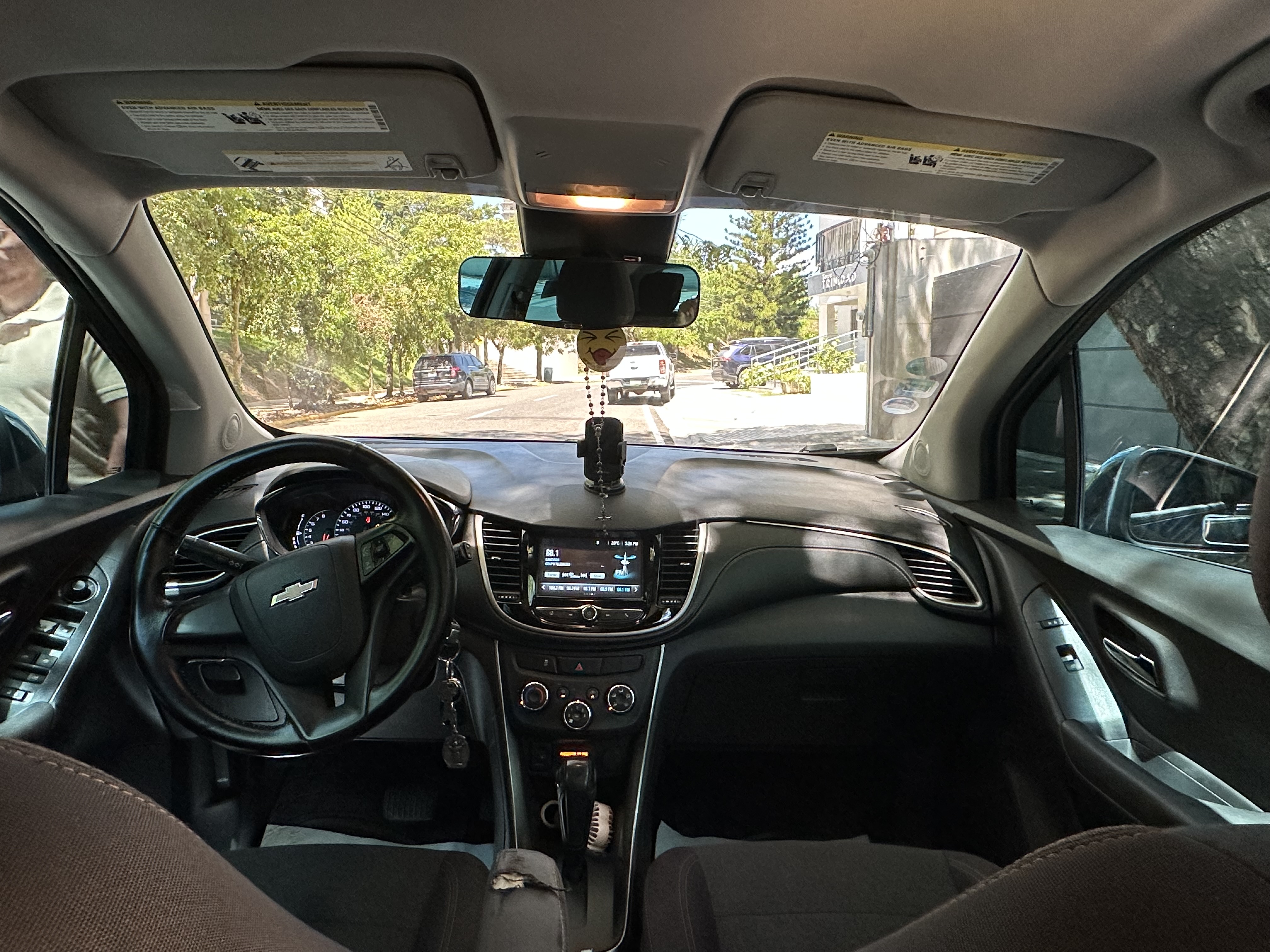 carros - CHEVROLET TRAX LS 2017 EXCELENTES CONDICIONES 6