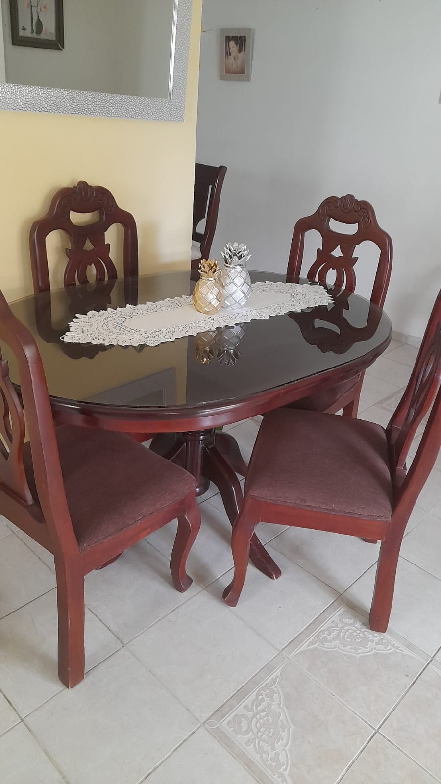 muebles y colchones - Comedor de caoba 1