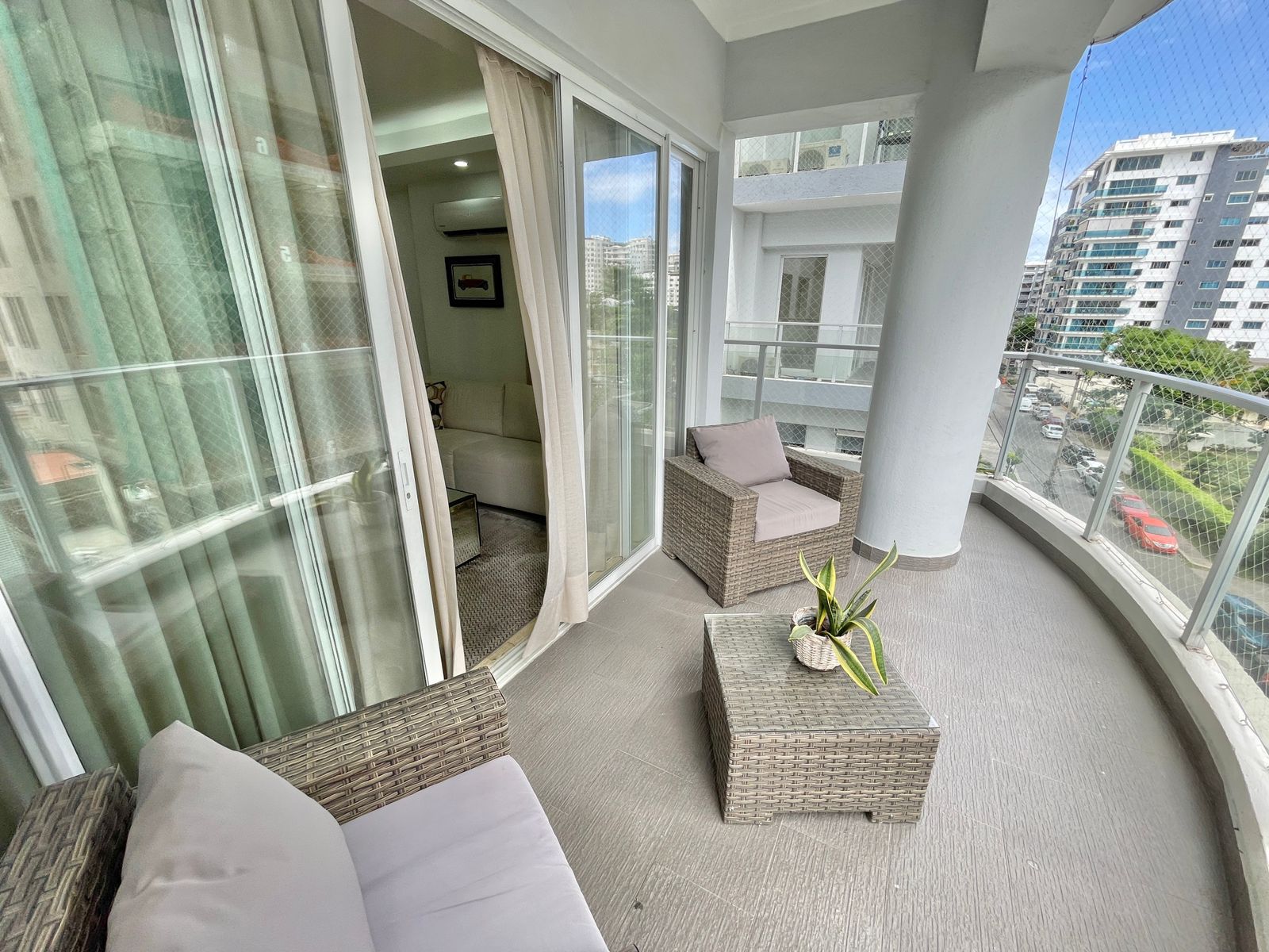 apartamentos - Exclusiva torre en📍Piantini. Piso alto, amueblado 1