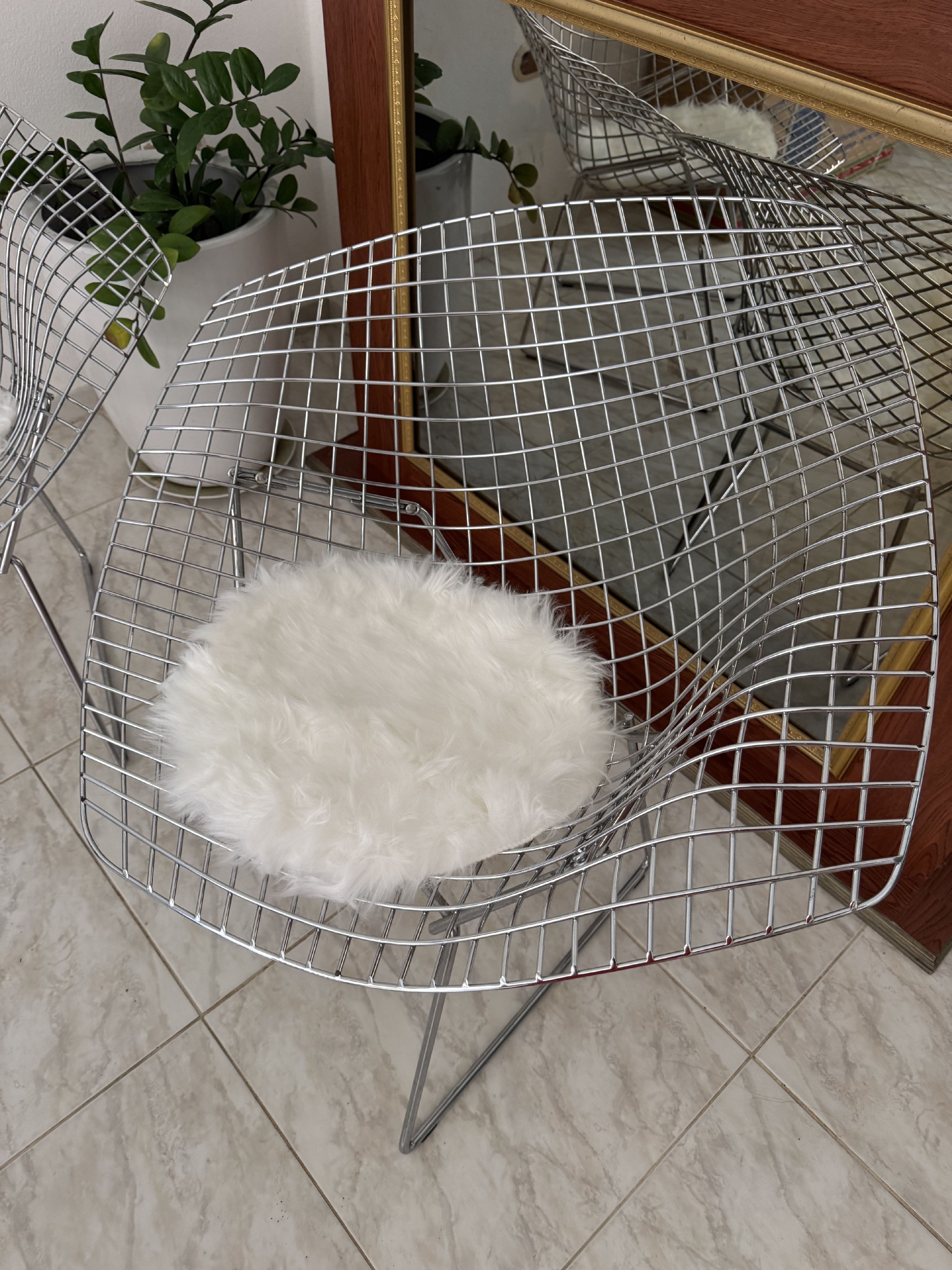 decoración y accesorios - Silla de salón Harry Bertoia diseño diamante Knoll hebilla marco cromado.  1