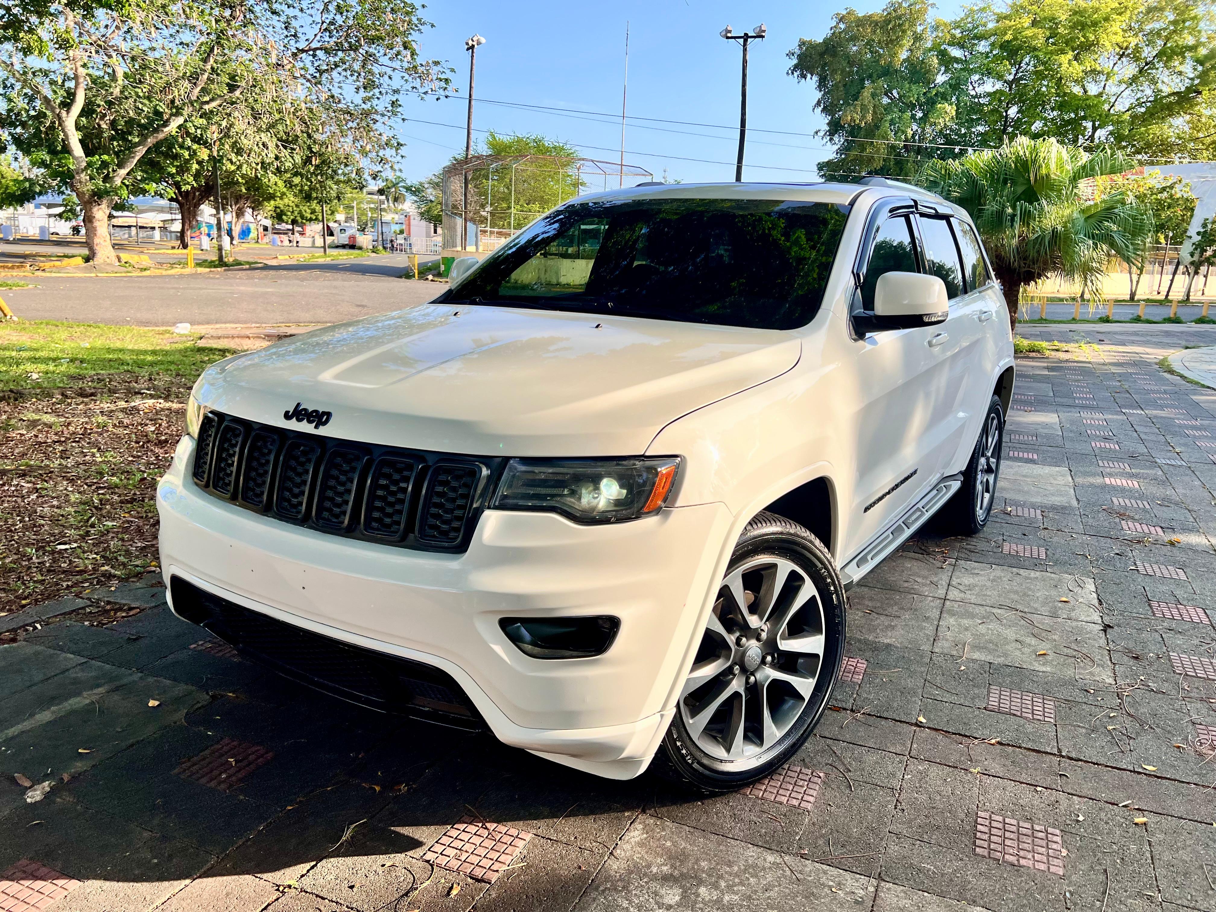 jeepetas y camionetas - Grand Cherokee Limited 4 x 4 , 2018, única dueña. 2