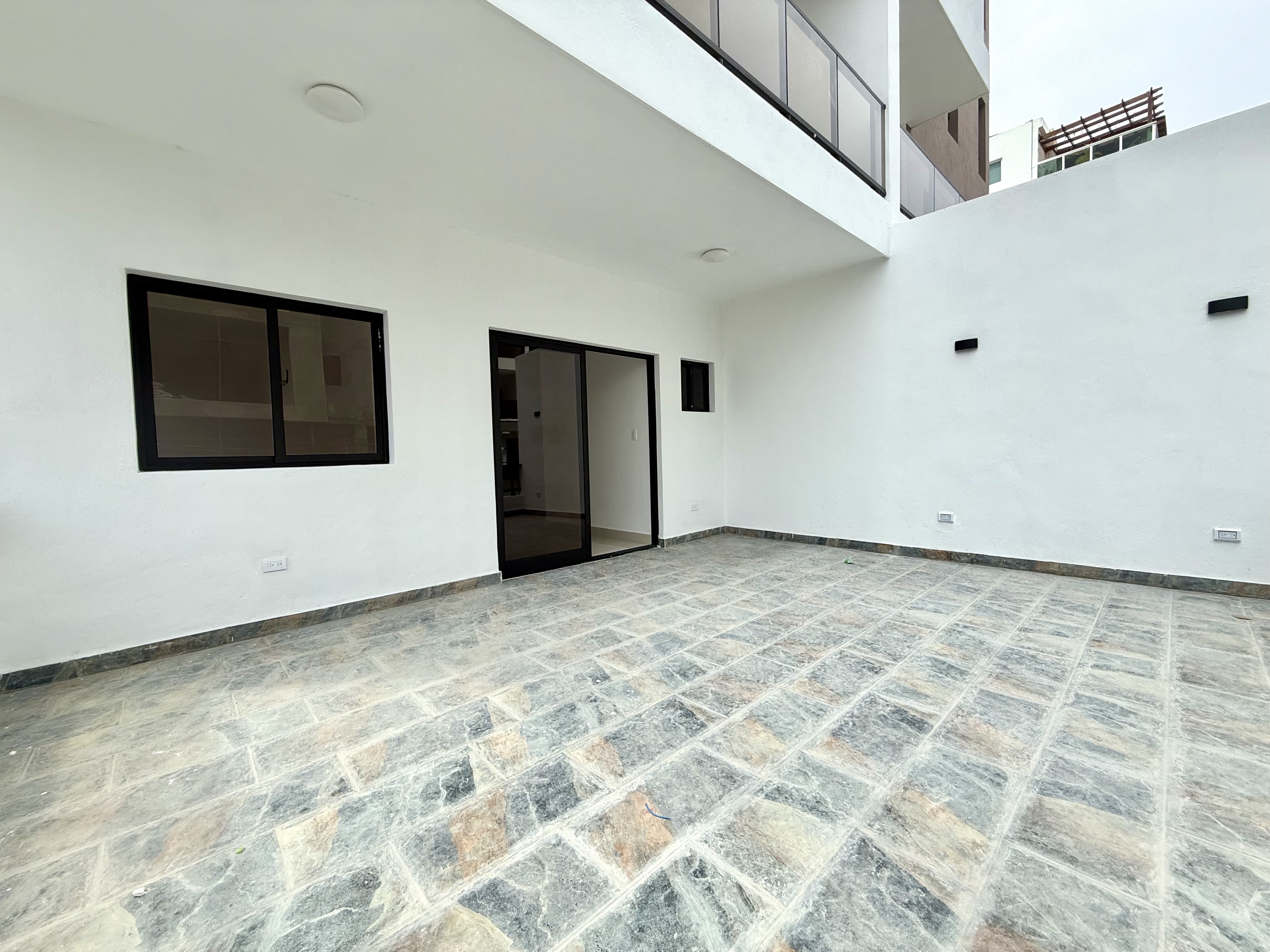 apartamentos - 2da con terraza en venta de 2 habitaciones ubicado en la Avenida Independencia  0
