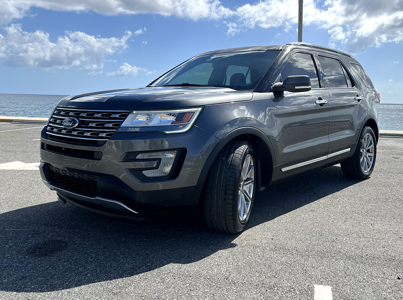 jeepetas y camionetas - Ford Explorer Limited 2WD 2016  0