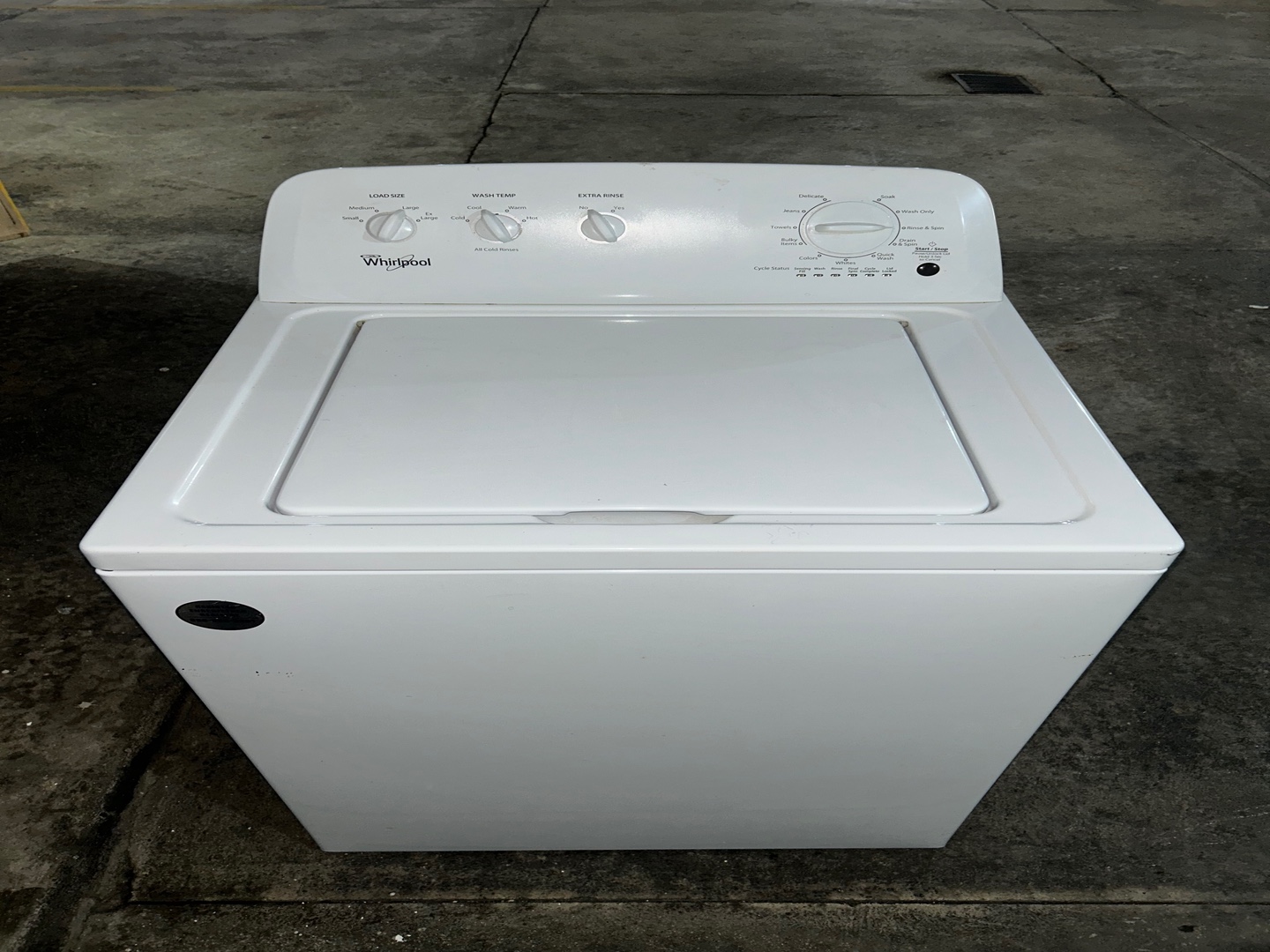 electrodomesticos - Lavadora Whirlpool eléctrica de 35 Libras. RD$26,000, precio negociable.  2